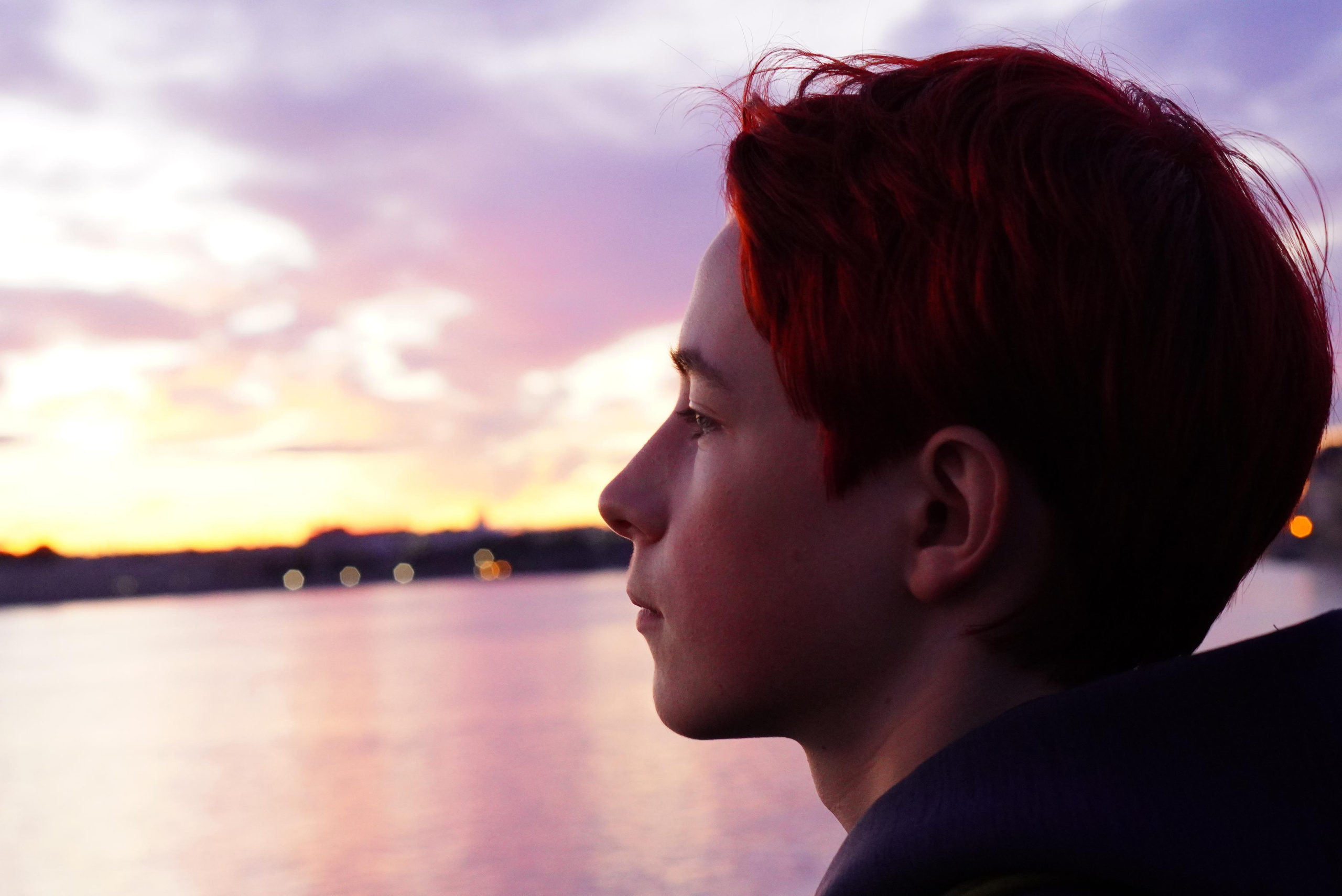 Spb Night. ФОТОГРАФ РАДОСТИ Фотосессия в студии СПб. Портретный фотограф — Юрий Торлопов