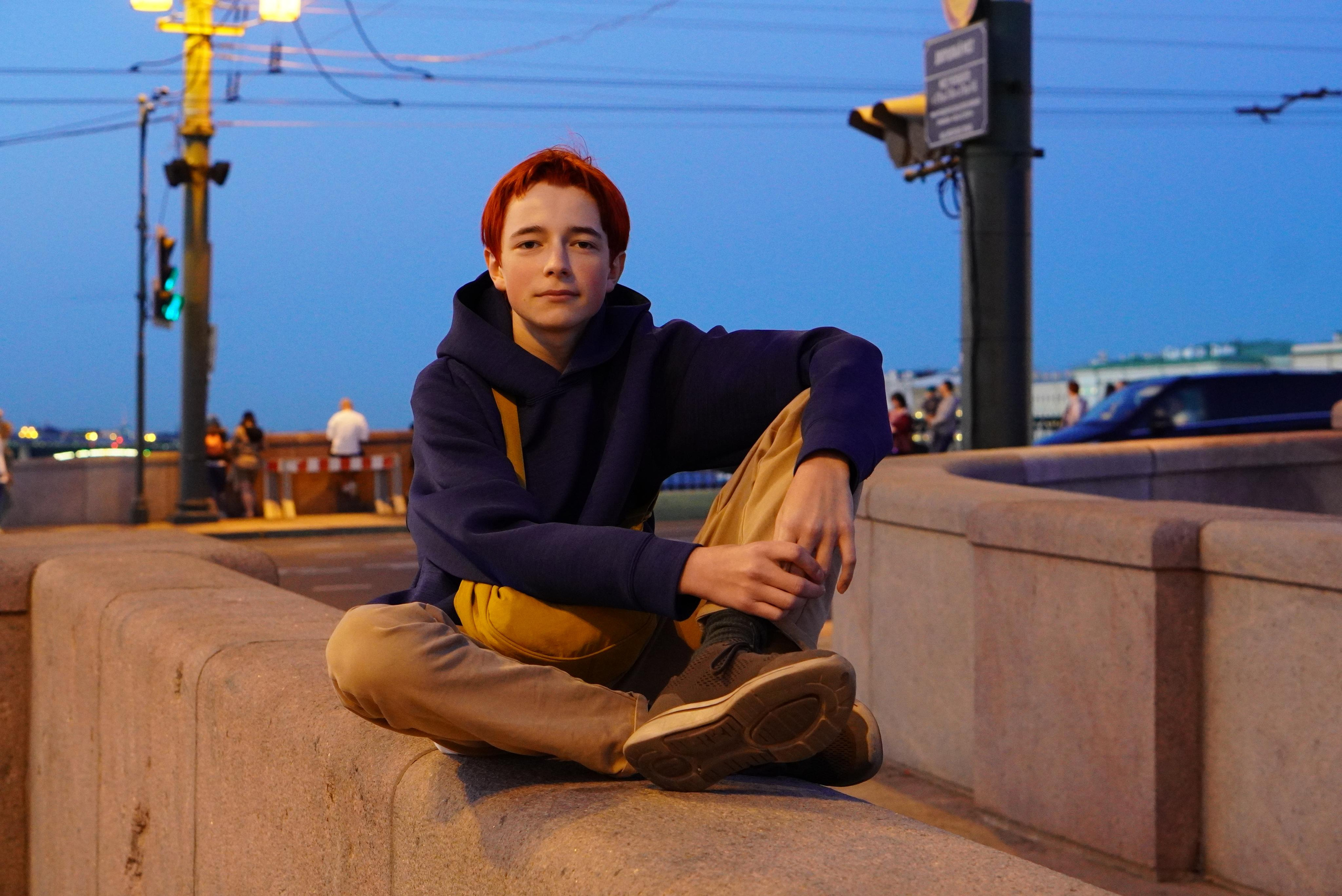 Spb Night. ФОТОГРАФ РАДОСТИ Фотосессия в студии СПб. Портретный фотограф — Юрий Торлопов