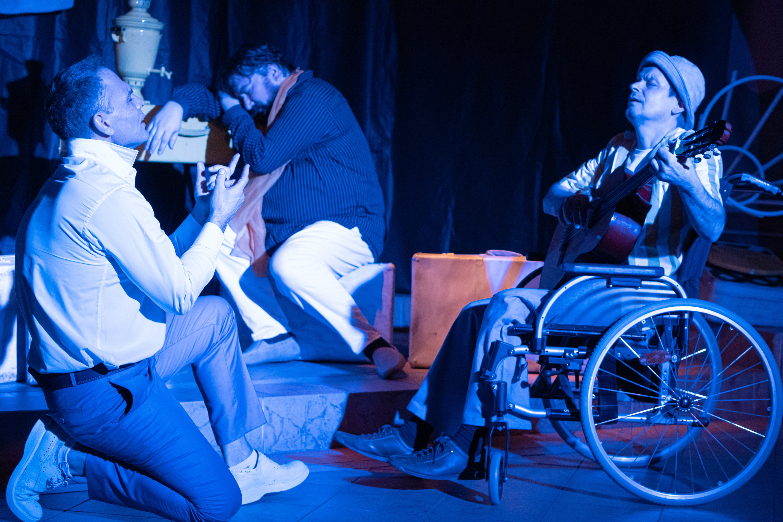 Спектакль «Сцены из жизни» А. П. Чехов. Backstage. ФОТОГРАФ РАДОСТИ Фотосессия в студии СПб. Портретный фотограф — Юрий Торлопов