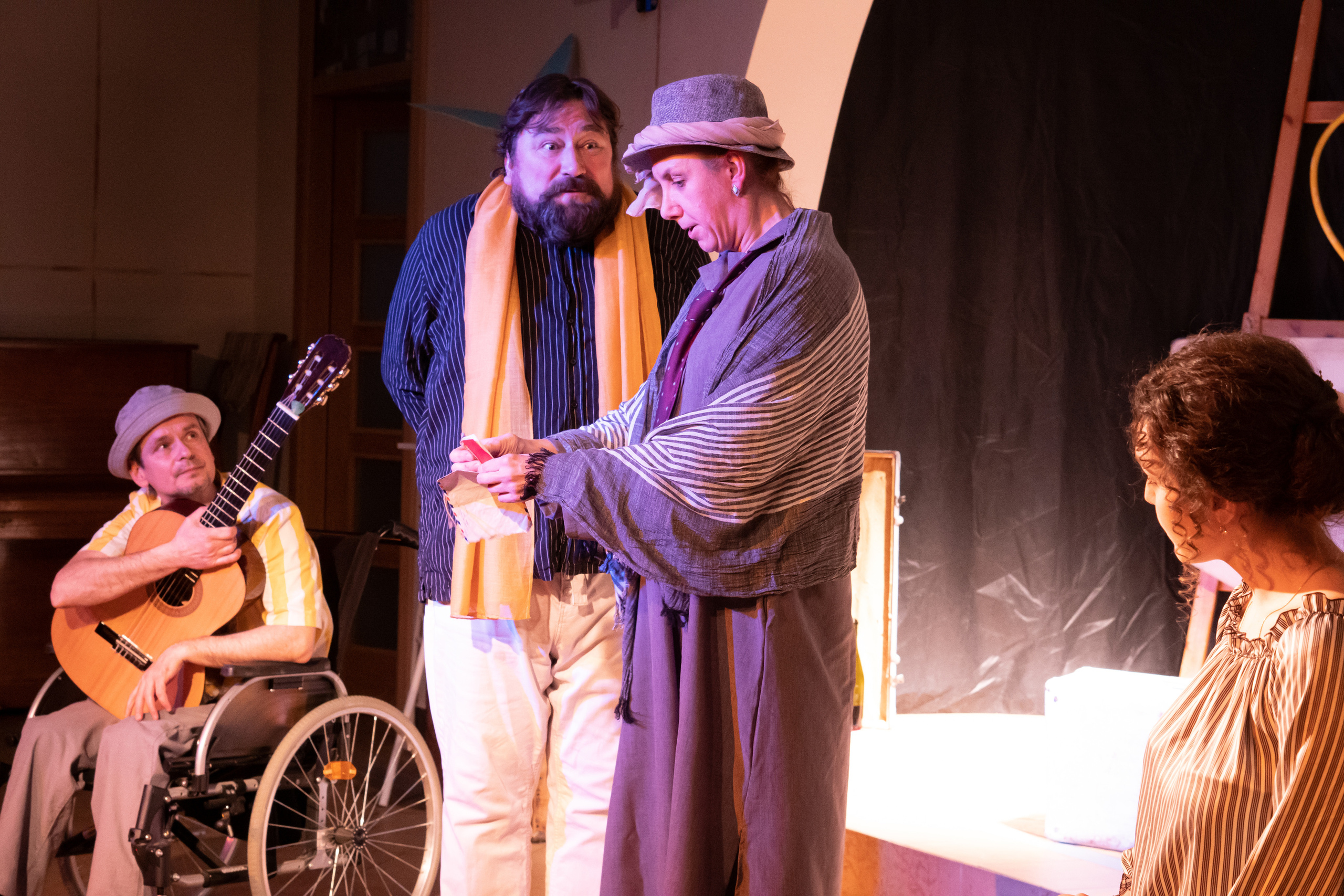 Спектакль «Сцены из жизни» А. П. Чехов. Backstage. ФОТОГРАФ РАДОСТИ Фотосессия в студии СПб. Портретный фотограф — Юрий Торлопов