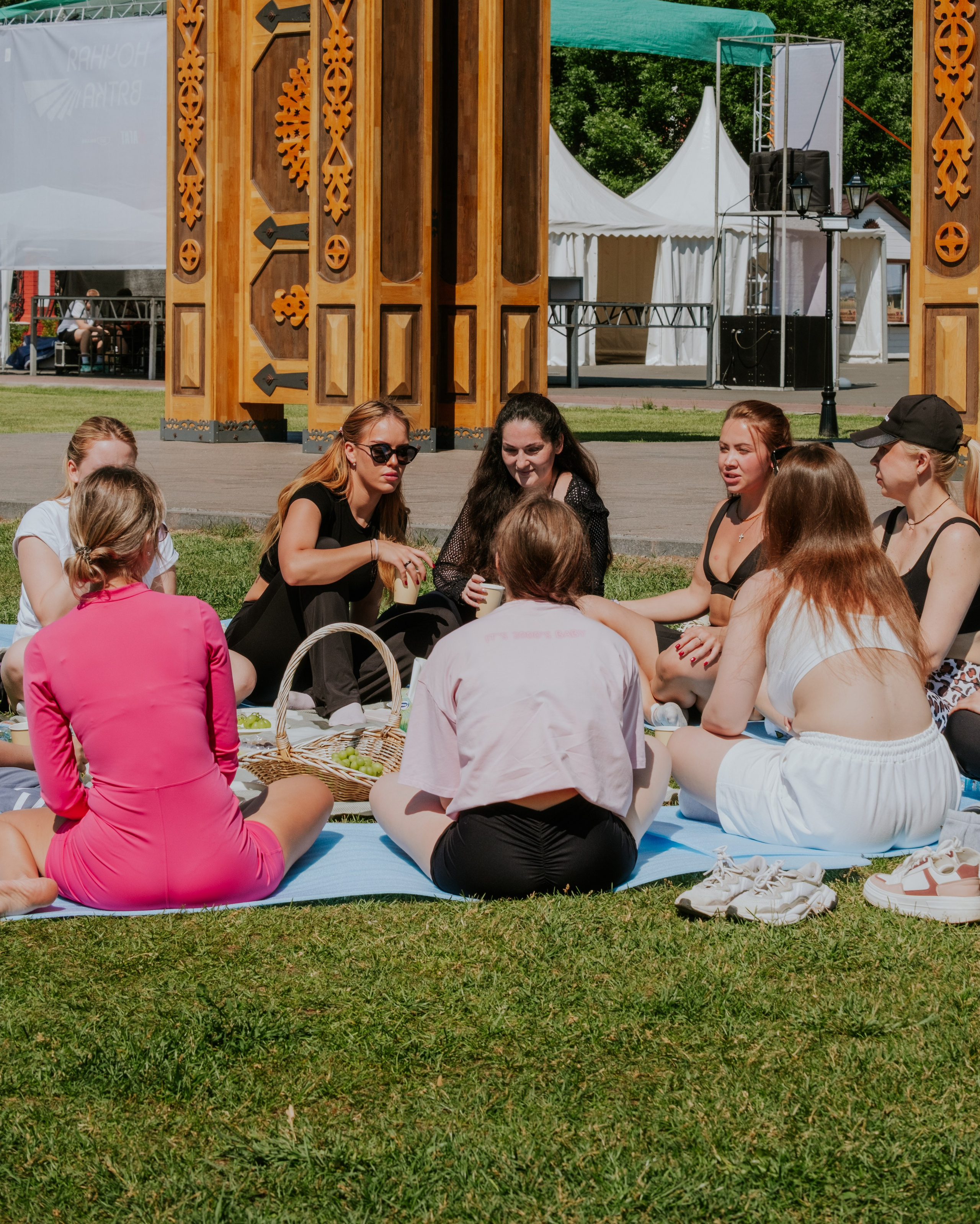 Дебют МакАура. Репортаж с возложения цветов 23.02.2023