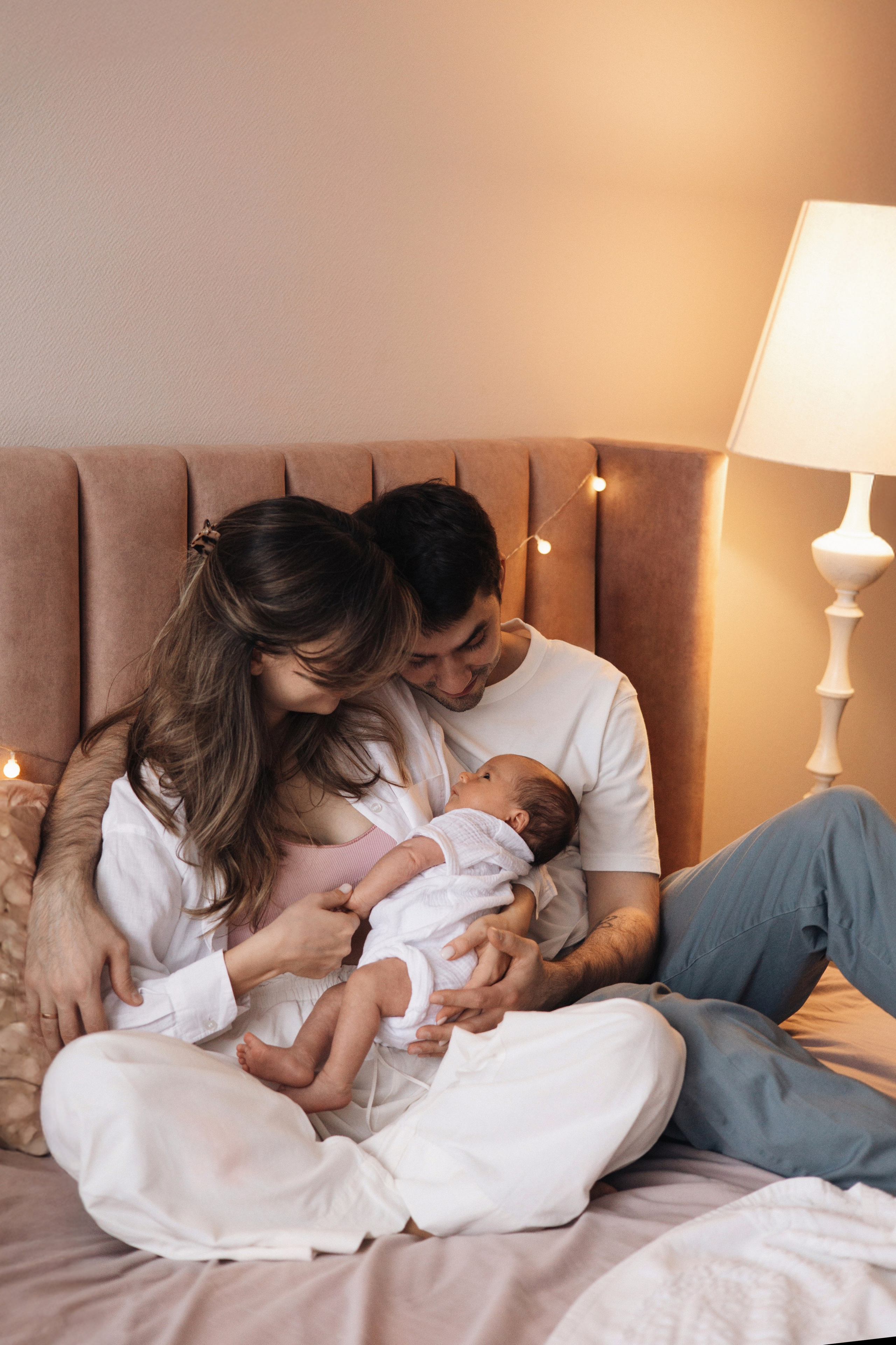 Диана, Рустам, Дамир, домашняя newborn. Семейный фотограф в Москве Марина Петра