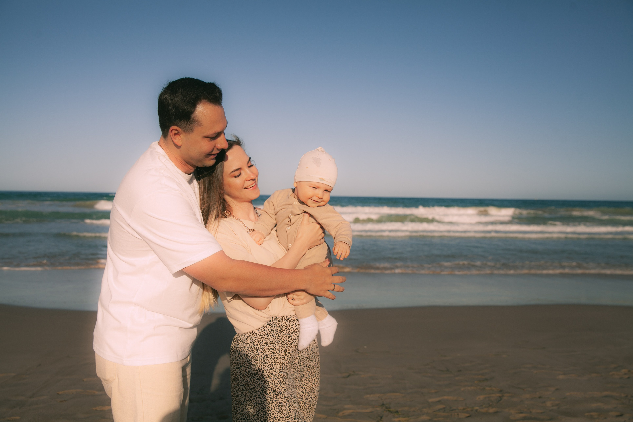 George & Veronika with David. ANNA KUDRINA PHOTOGRAPHY Russia