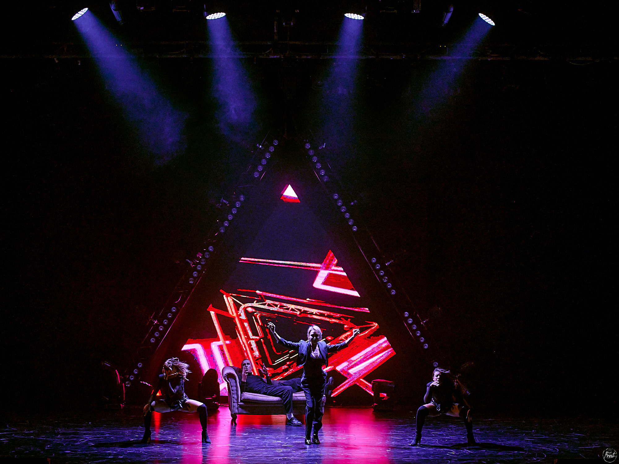 BOLERO Ляйсан Утяшевой. Фотографии отовсюду и обо всем