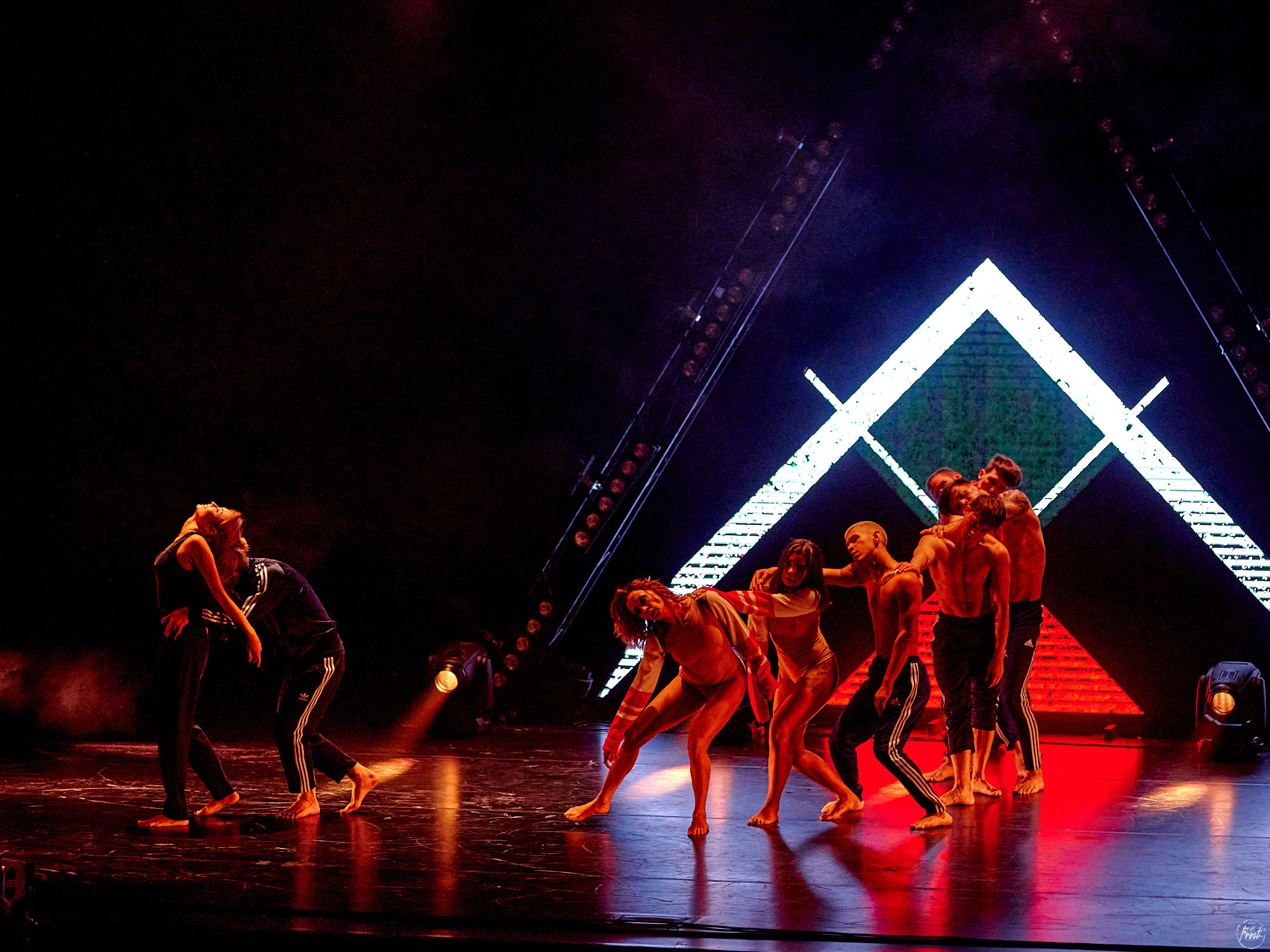 BOLERO Ляйсан Утяшевой. Фотографии отовсюду и обо всем