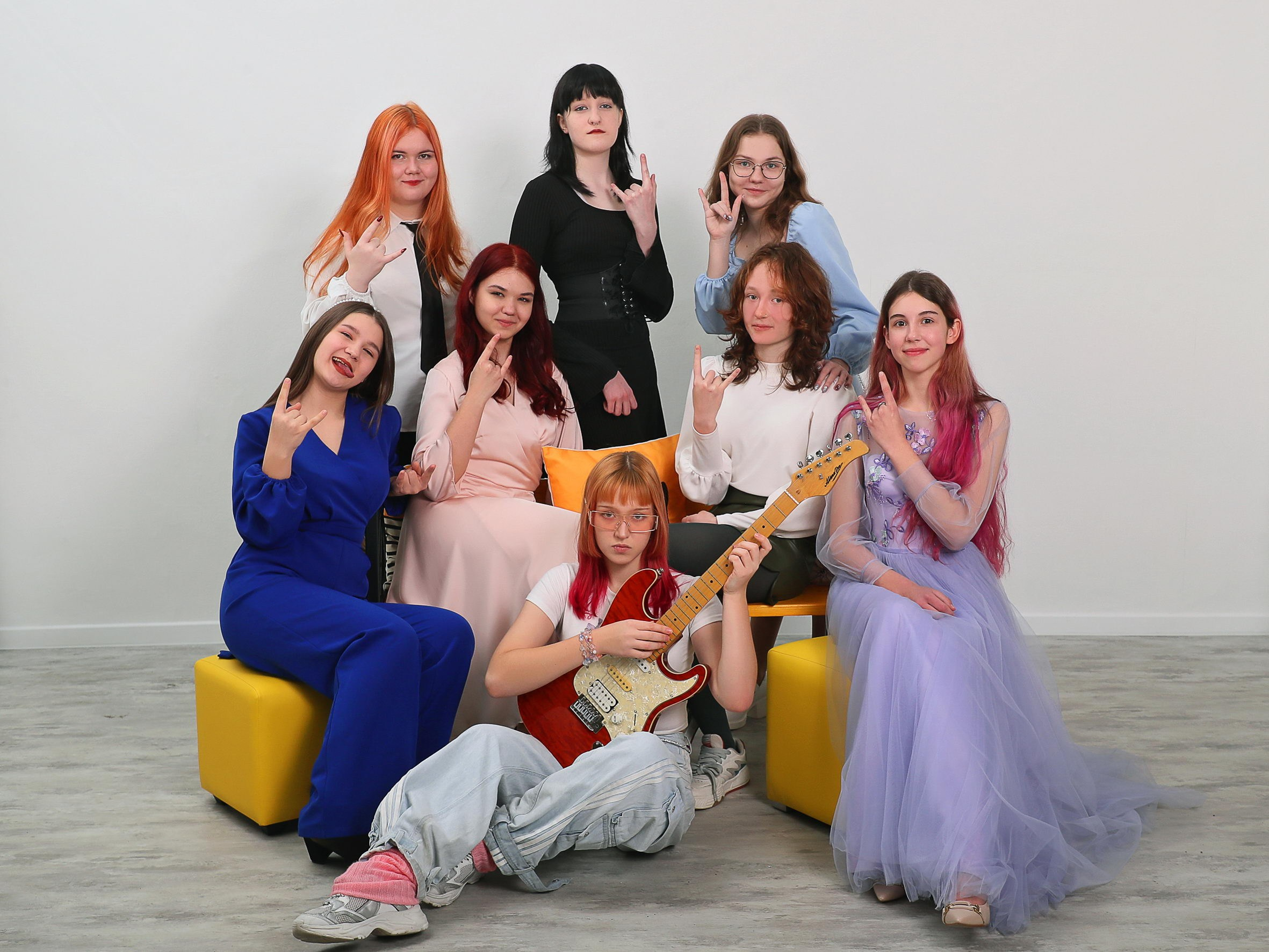 Альбомы для 9 и 11 класса. Создание стильных выпускных альбомов