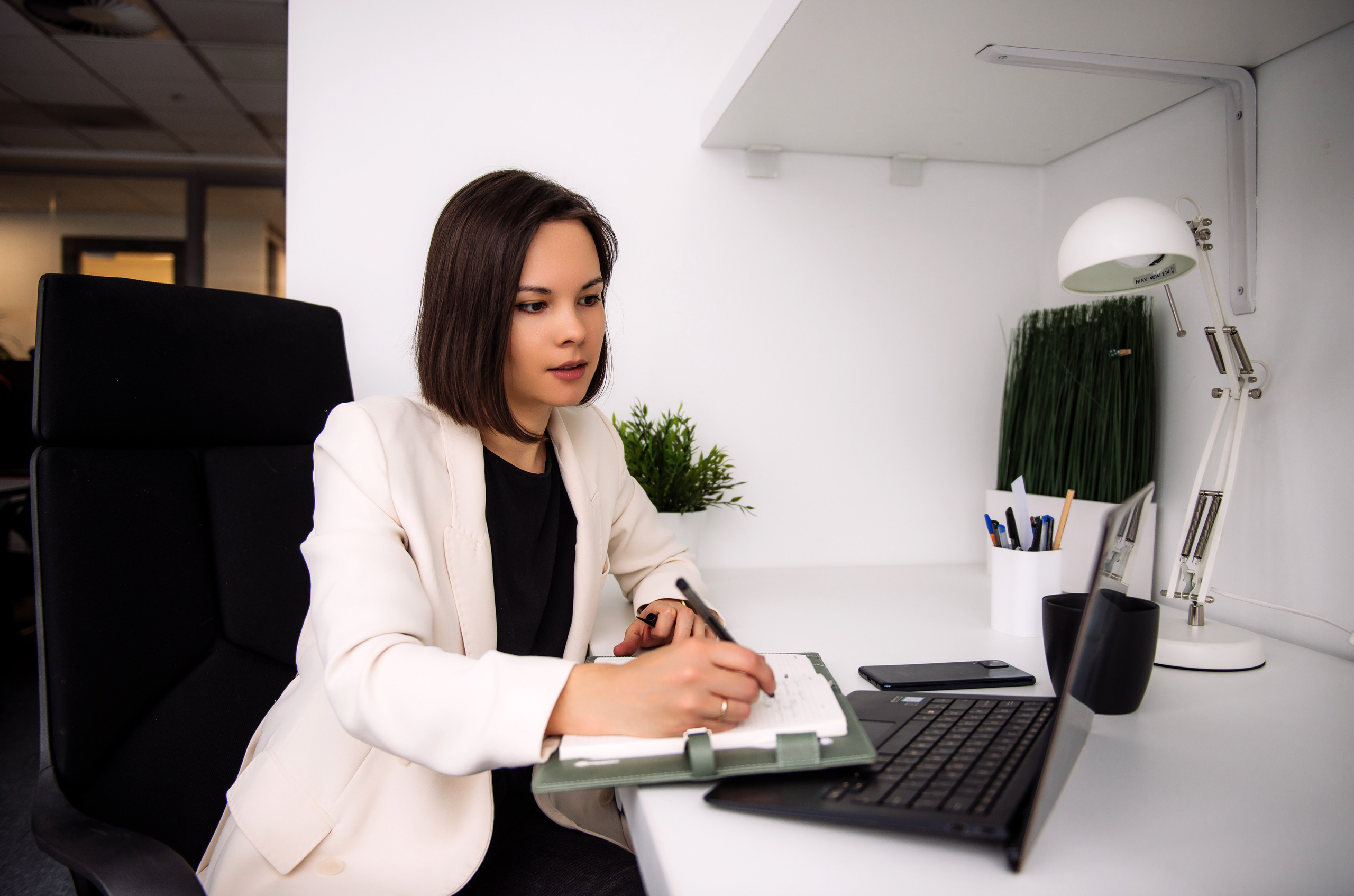 Деловой портрет. Фотограф в Москве Алёна Степутенко