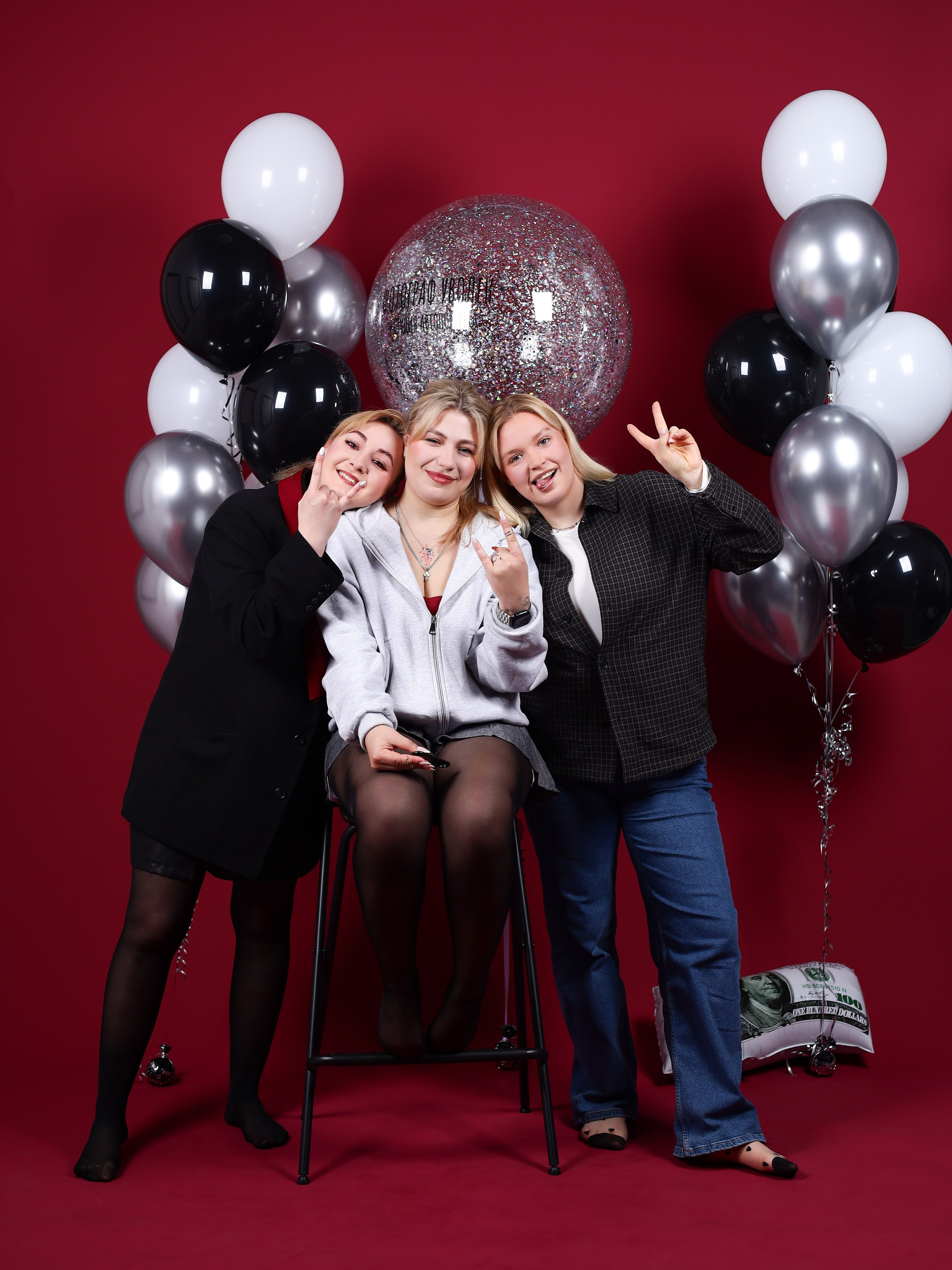 Открытие «фотограф уволен». Фотостудия без фотографа Чехов. Первая студия автопортрета в Чехове