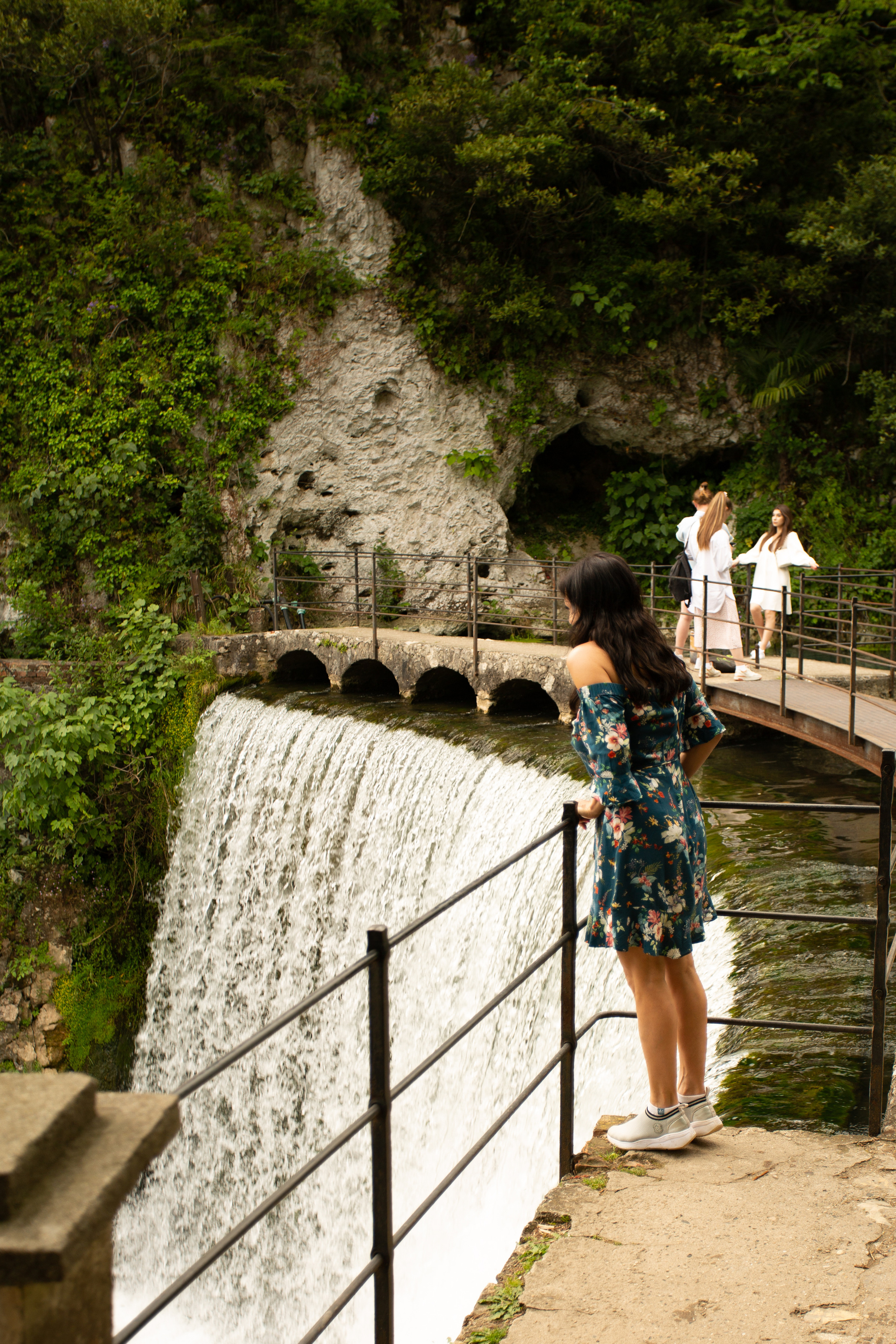 Йога Тур с Элиной Филатовой. Абхазия. Лыхны. Новый Афон. ФОТО ВИДЕО ПРОДАКШН Санкт-Петербург Москва фотограф Мария Хрусталева
