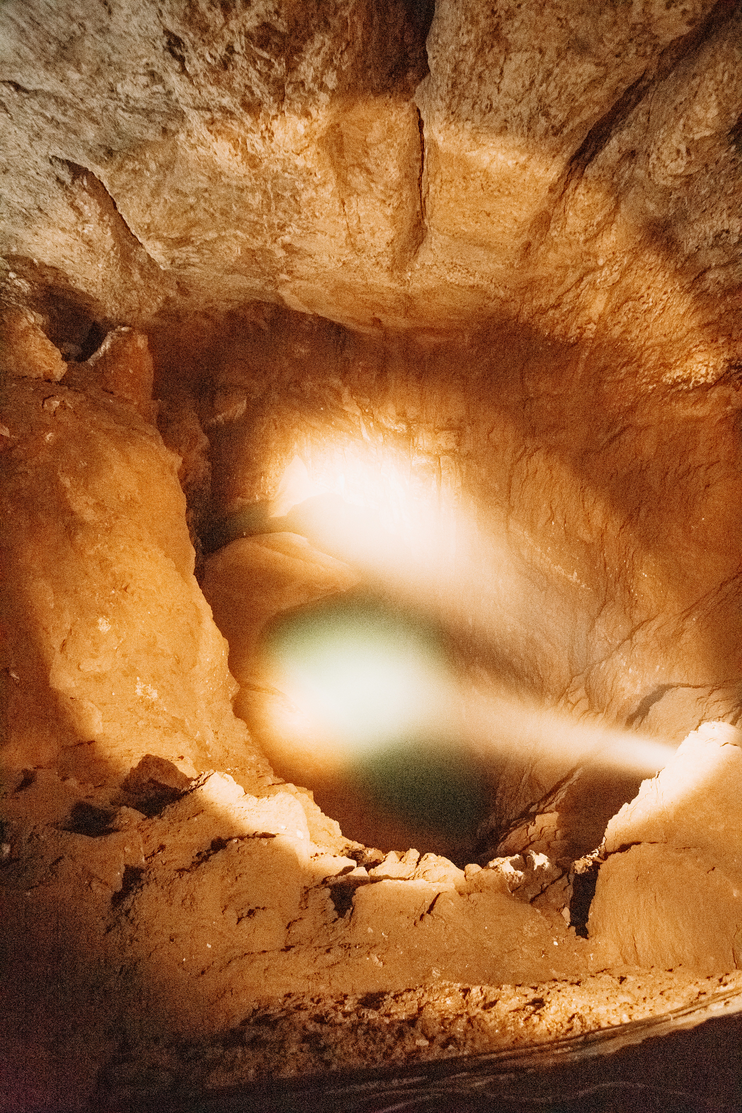 Йога Тур с Элиной Филатовой. Абхазия. Лыхны. Новый Афон. ФОТО ВИДЕО ПРОДАКШН Санкт-Петербург Москва фотограф Мария Хрусталева