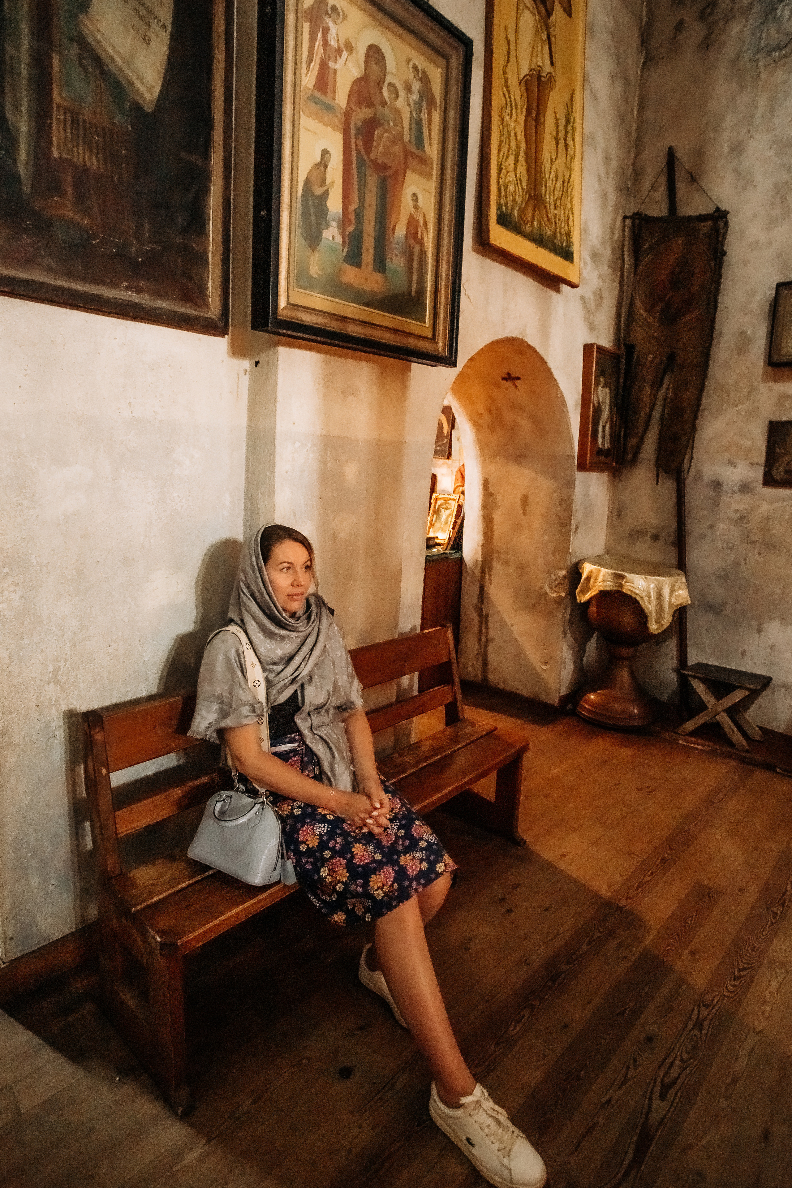 Йога Тур с Элиной Филатовой. Абхазия. Лыхны. Новый Афон. ФОТО ВИДЕО ПРОДАКШН Санкт-Петербург Москва фотограф Мария Хрусталева