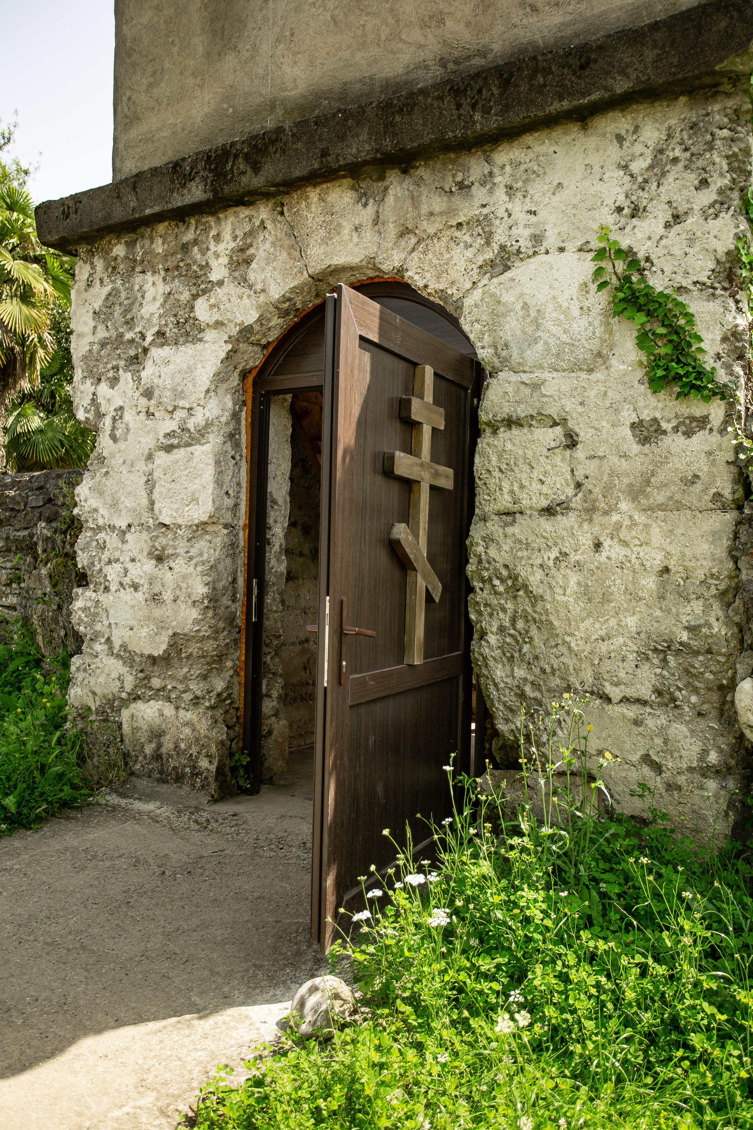 Йога Тур с Элиной Филатовой. Абхазия. Лыхны. Новый Афон. ФОТО ВИДЕО ПРОДАКШН Санкт-Петербург Москва фотограф Мария Хрусталева