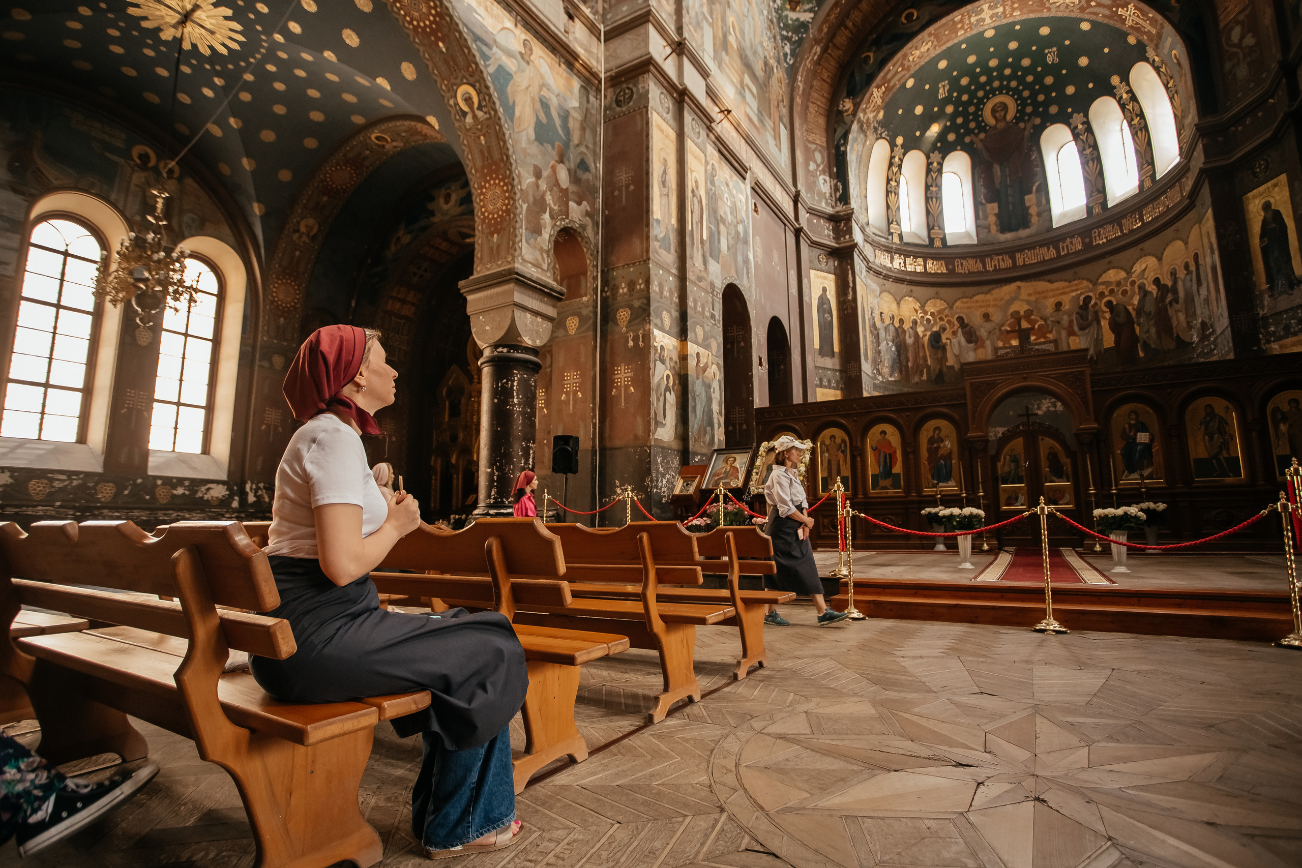 Йога Тур с Элиной Филатовой. Абхазия. Лыхны. Новый Афон. ФОТО ВИДЕО ПРОДАКШН Санкт-Петербург Москва фотограф Мария Хрусталева