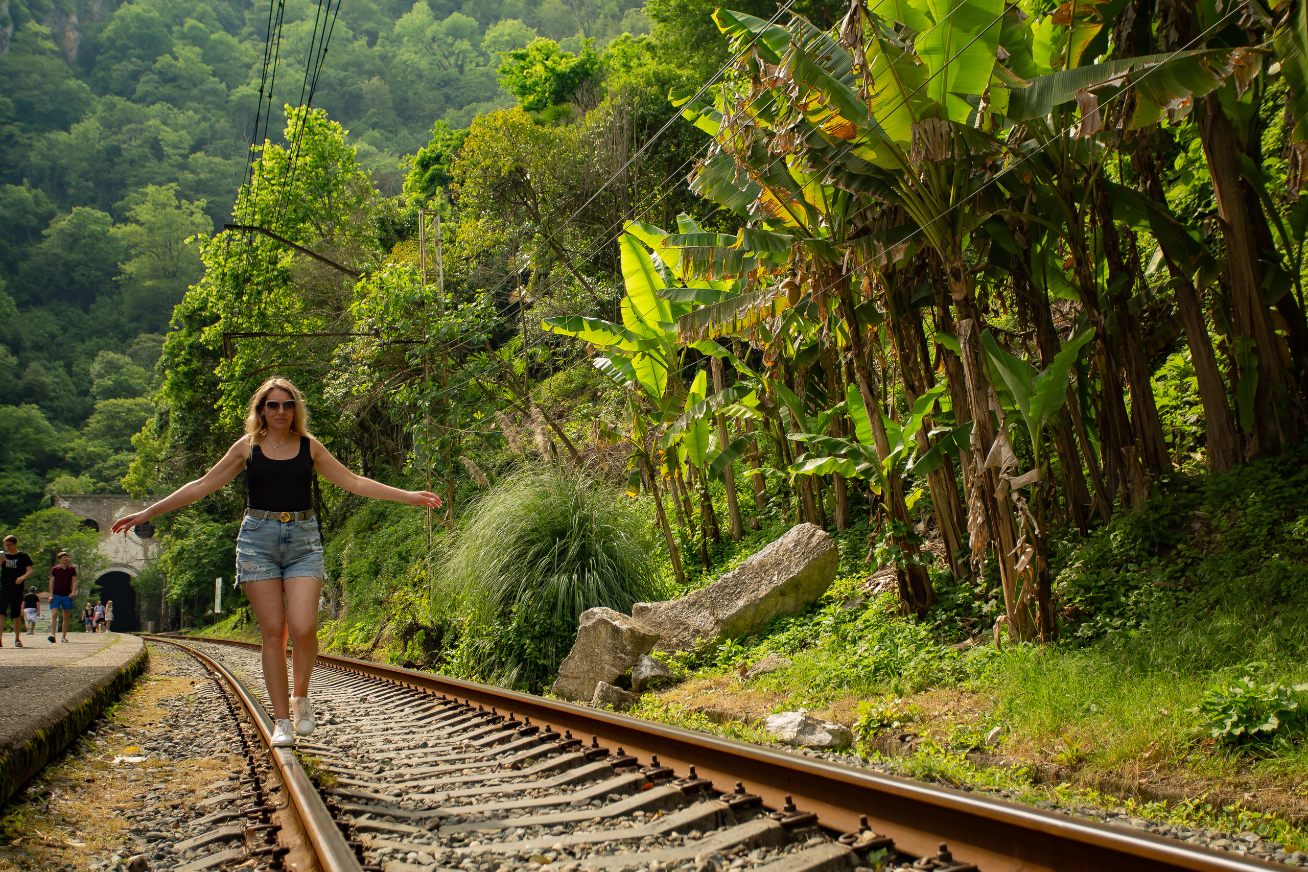Йога Тур с Элиной Филатовой. Абхазия. Лыхны. Новый Афон. ФОТО ВИДЕО ПРОДАКШН Санкт-Петербург Москва фотограф Мария Хрусталева