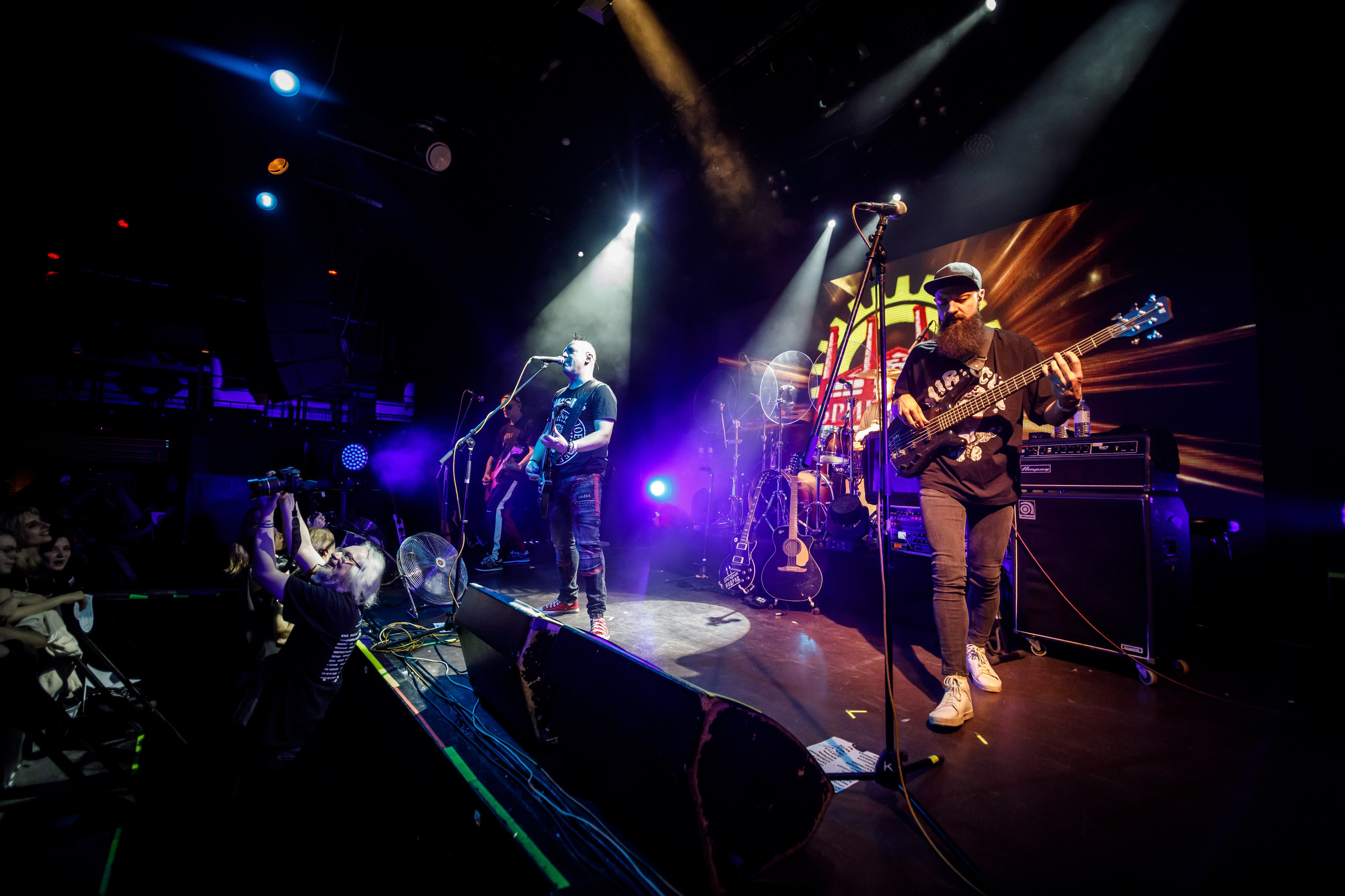 БРИГАДНЫЙ ПОДРЯД. Фотограф Елена Богачева (lenalena_na_na_na)