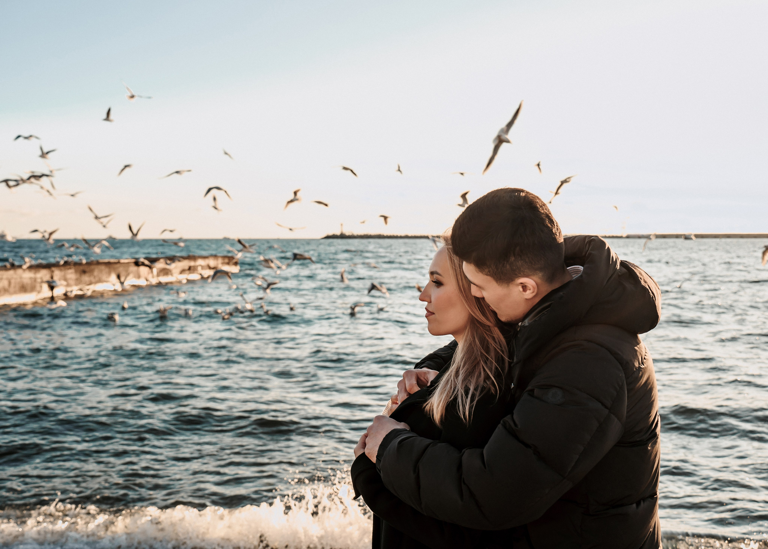 Лав стори фотосессия у моря и в горах в Сочи, Адлере и Красной Поляне. Алина Бернд — свадебный и индивидуальный фотограф в Сочи и Адлере