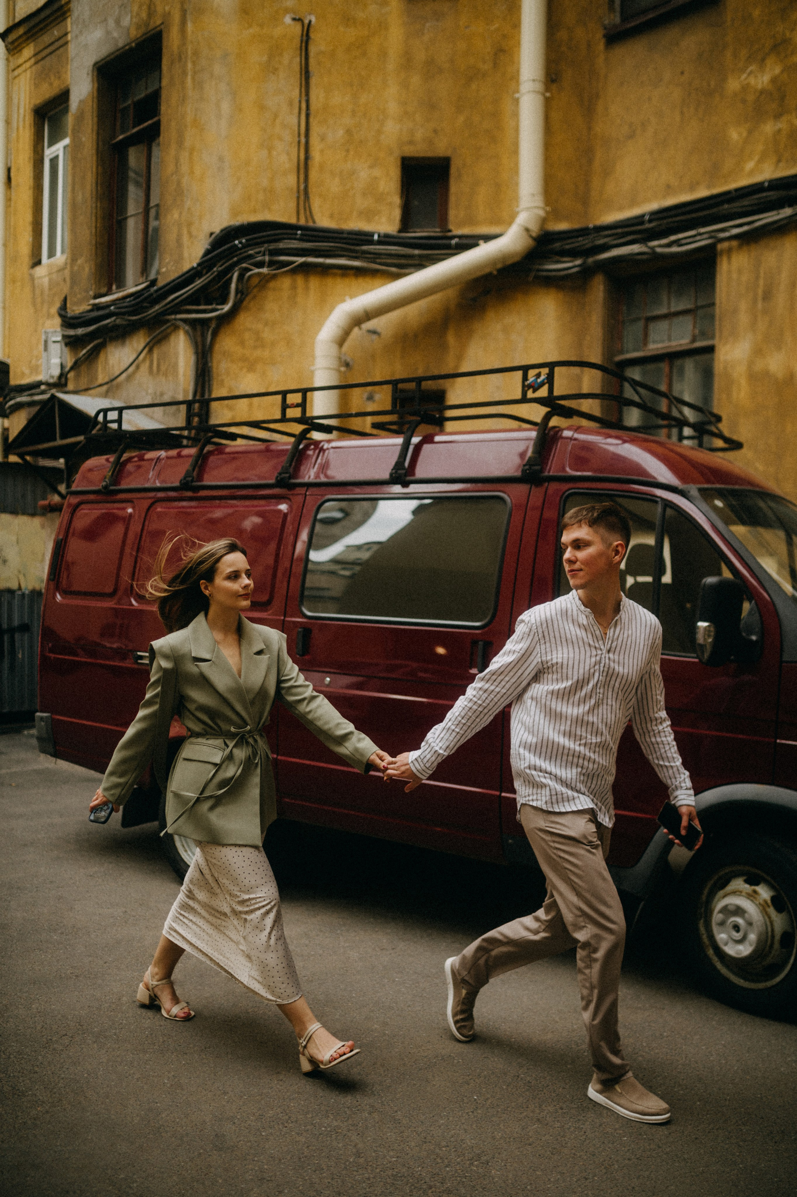 Улицы ждали именно нас. Фотограф в Санкт Петербурге Лара Великова