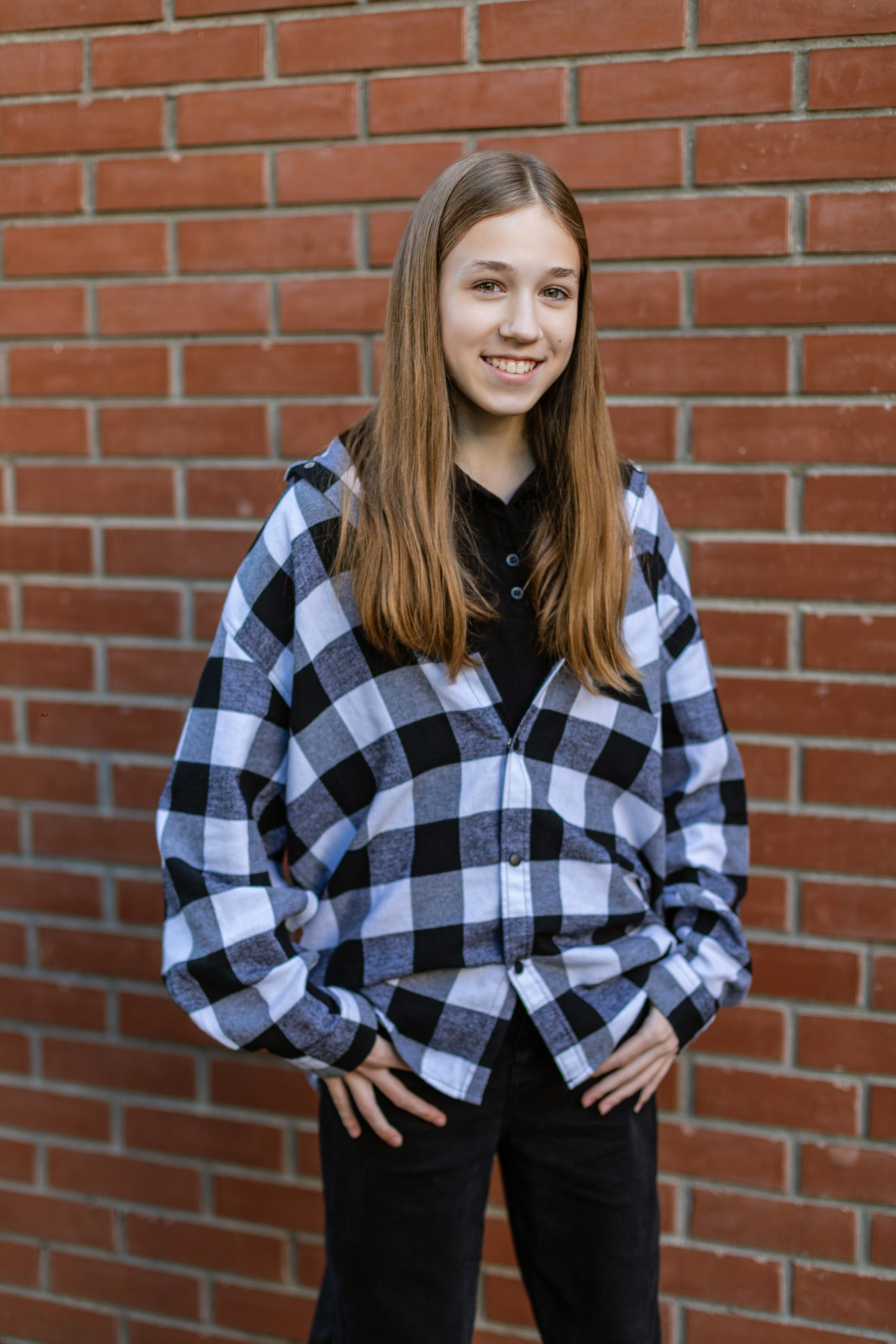 Стильное стрит-стайл школьное фото.