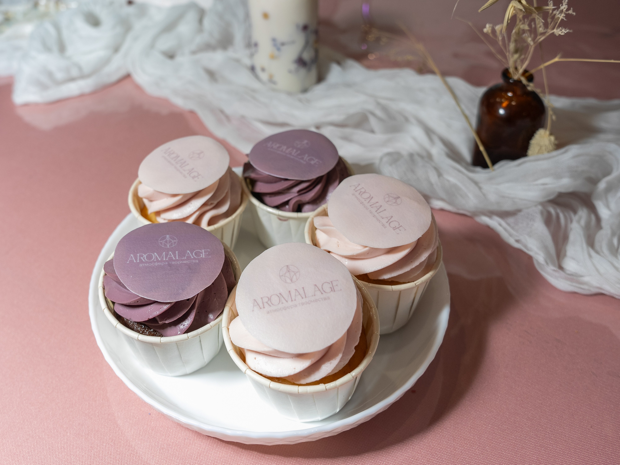 День рождения Aromalage — 5 лет вдохновения 🕯️. Мастер-классы AROMALAGE в Казани и Нижнем Новгороде для двоих, на девичник, в группе