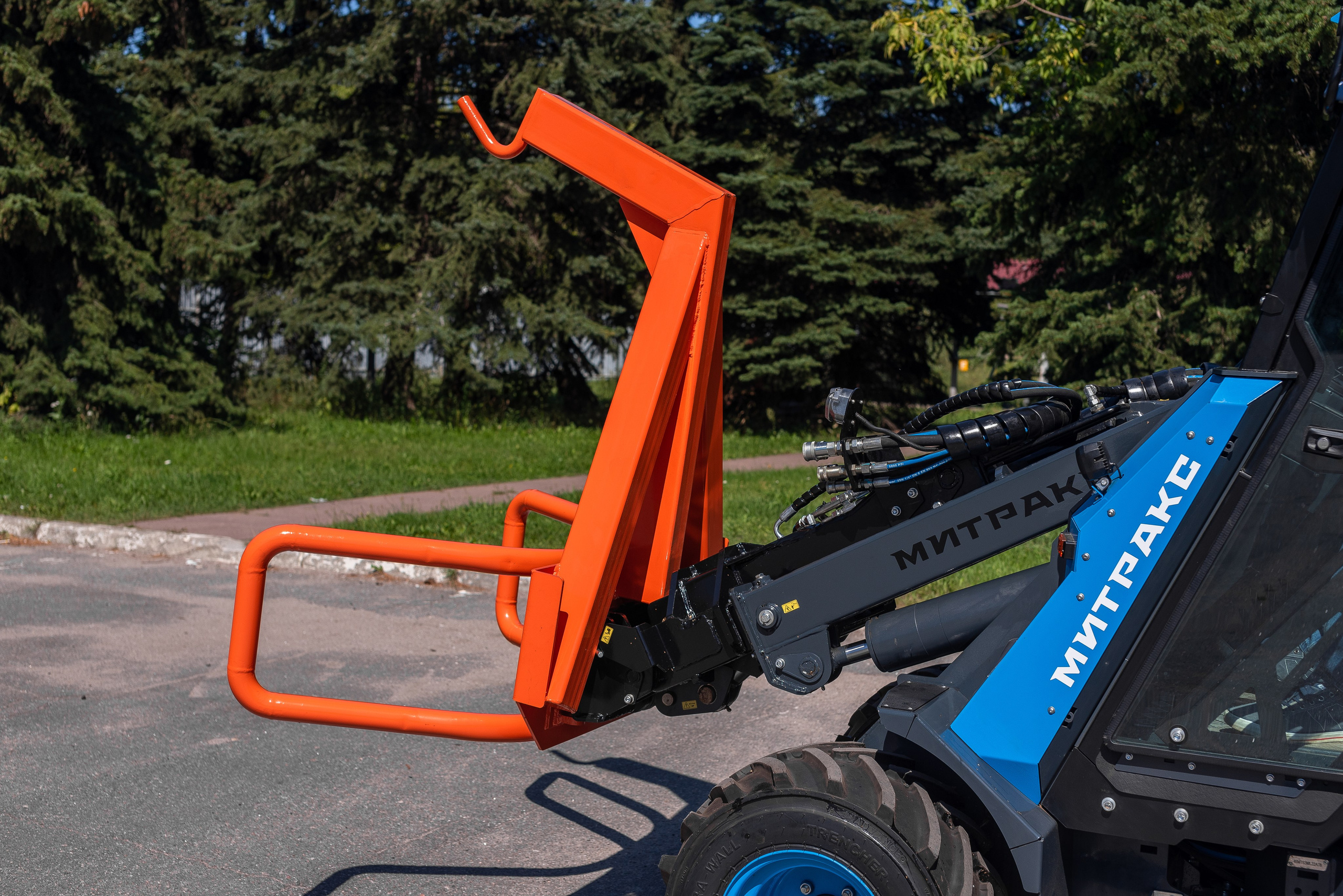 Спецтехника Метатэкс. Автомобильный и интерьерный фотограф в Минске Александр Тагаев