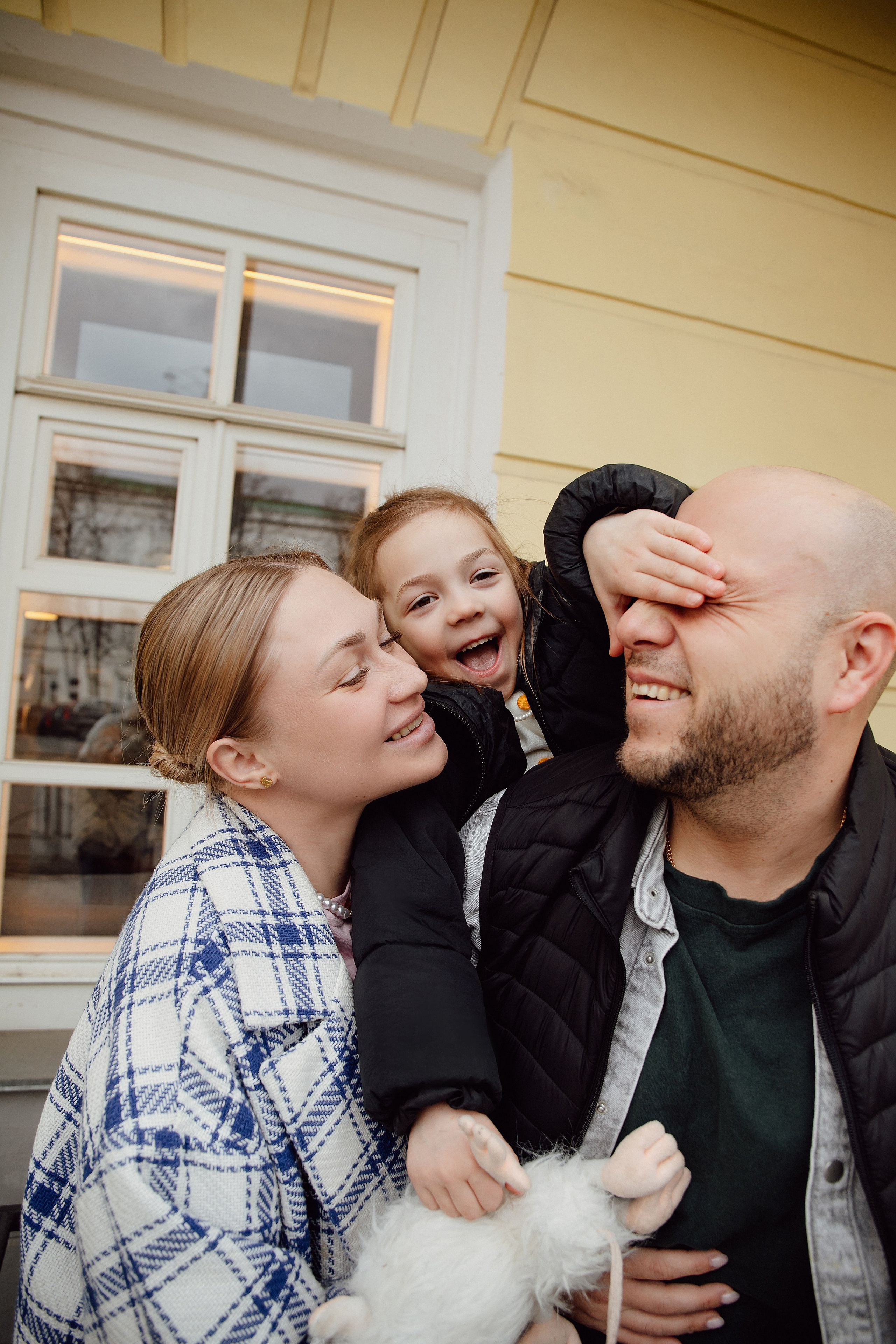 Нине 5 лет. Фотограф Надя Ю