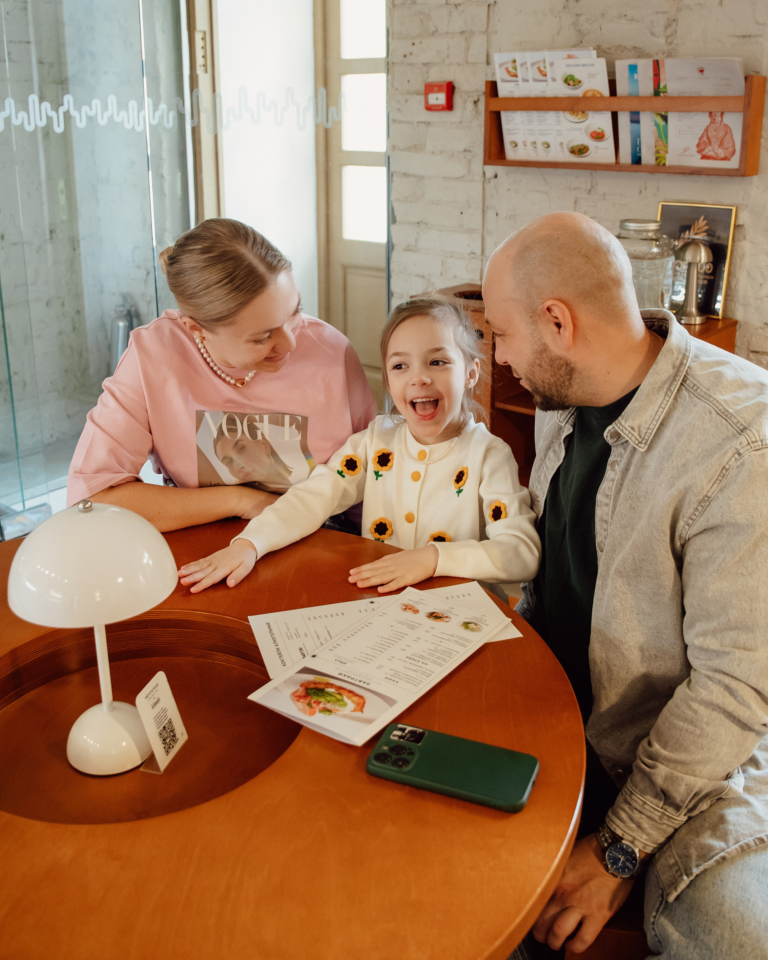 Нине 5 лет. Фотограф Надя Ю