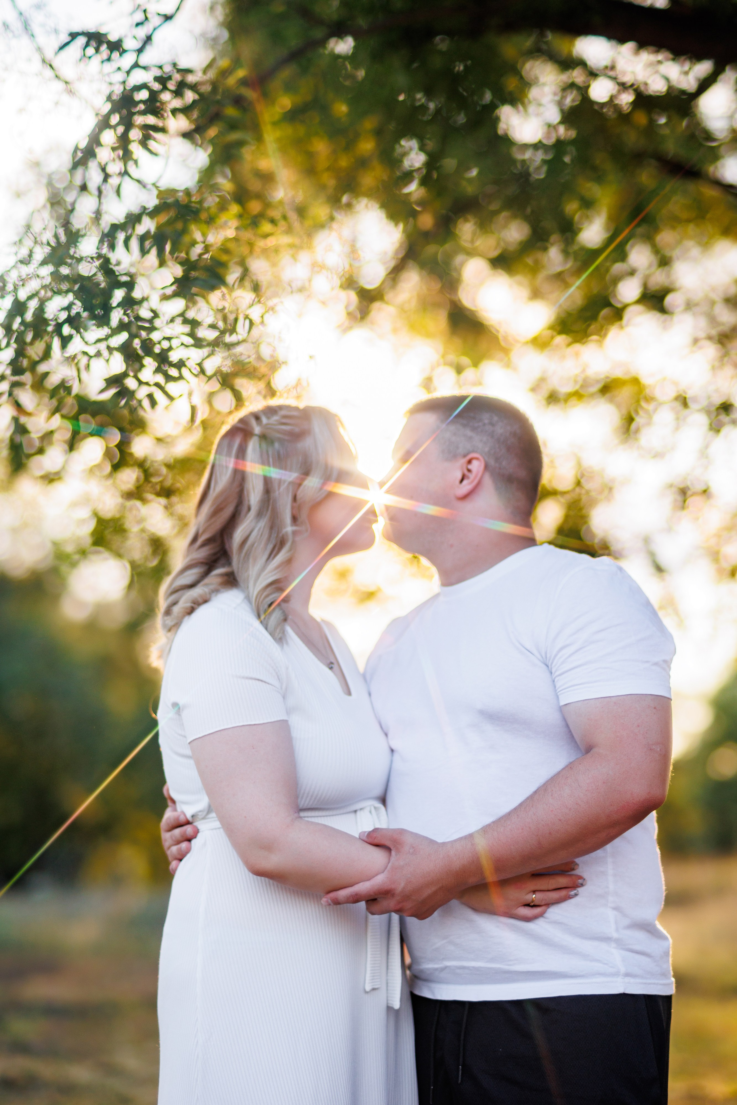 Прогулка на природе. Свадебный и семейный фотограф в Армавире