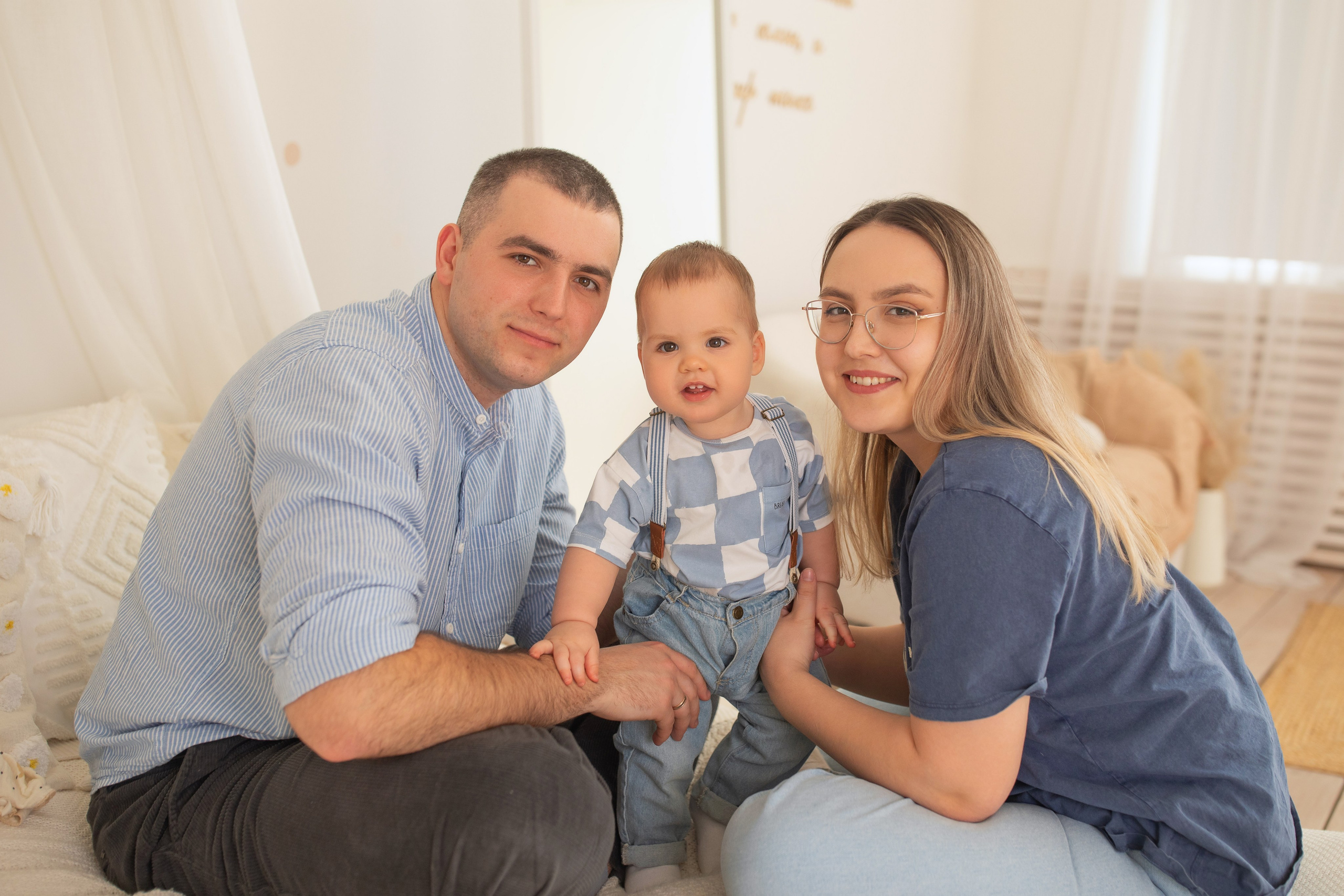 Фотосессия 1 годик в Хабаровске, фотосессия для мальчика 1 год, фотосессия дня рождения, фотосессия годовасия Хабаровск, фотосессия 1 год для девочки на 1 год, фотостудия  на 1 год Хабаровск, фотосессия 1 год дома