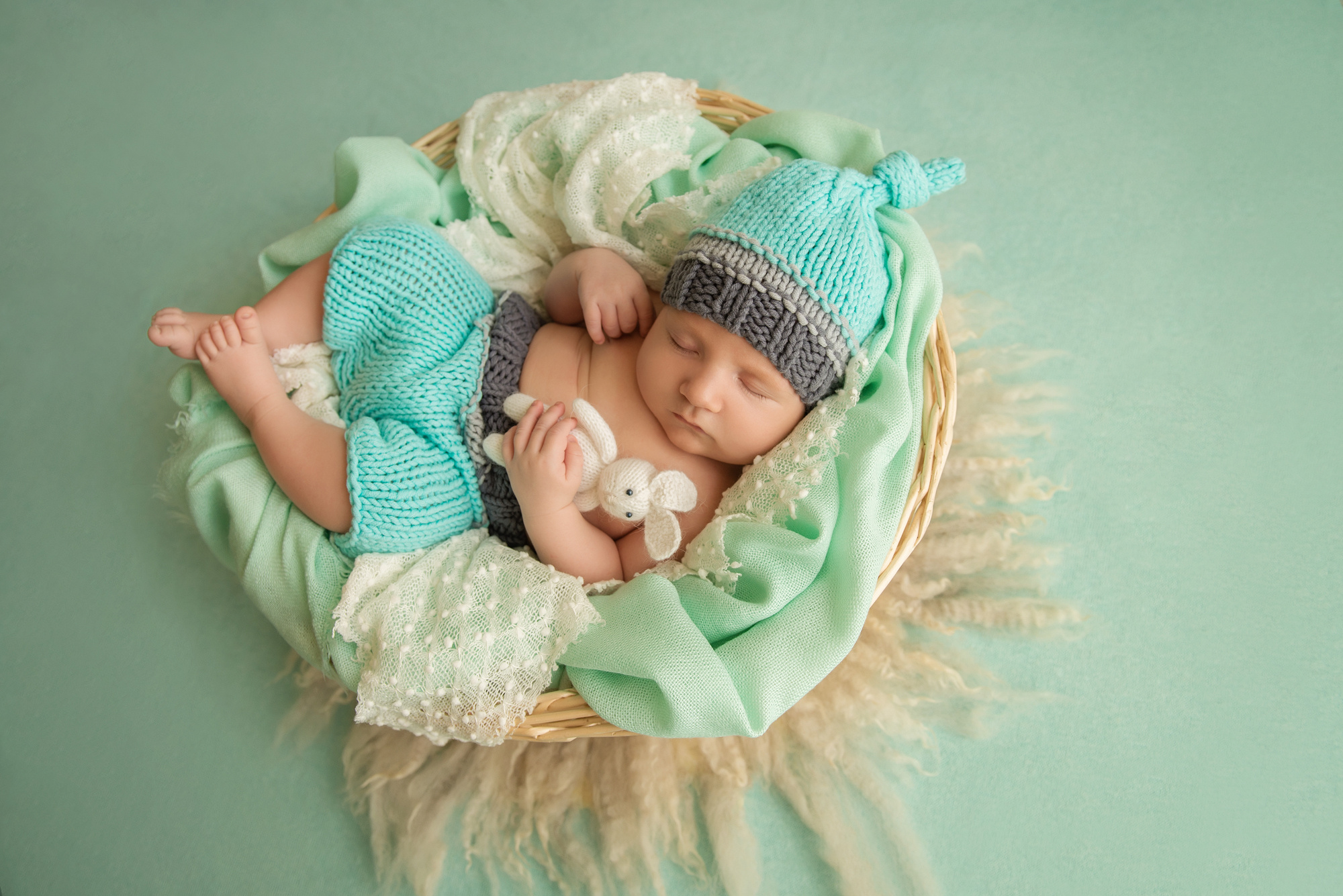 Фотосессия новорожденного. Фотограф новорожденных в Симферополе Елена Позднякова