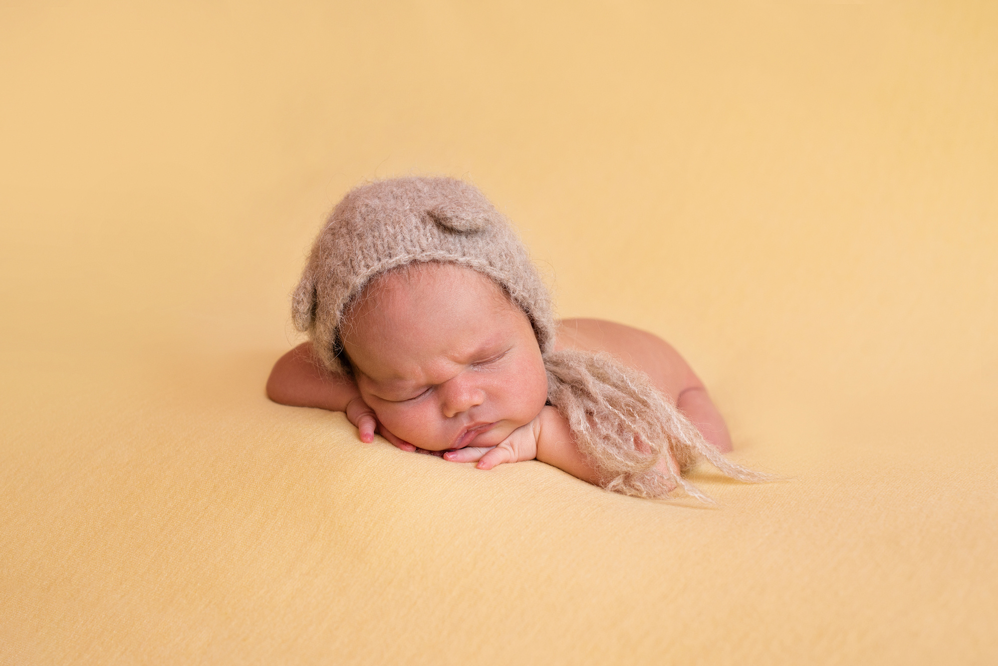 Фотосессия новорожденного. Фотограф новорожденных в Симферополе Елена Позднякова