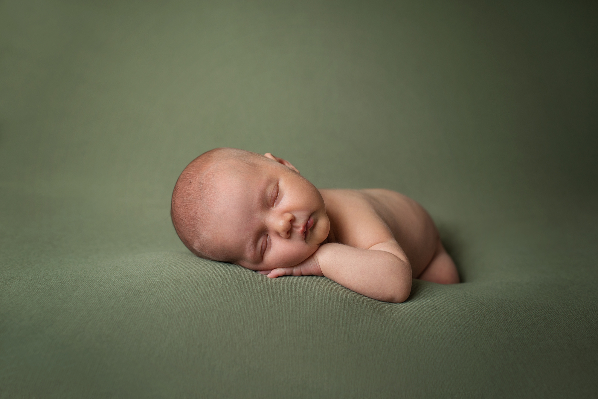 Фотосессия новорожденного. Фотограф новорожденных в Симферополе Елена Позднякова