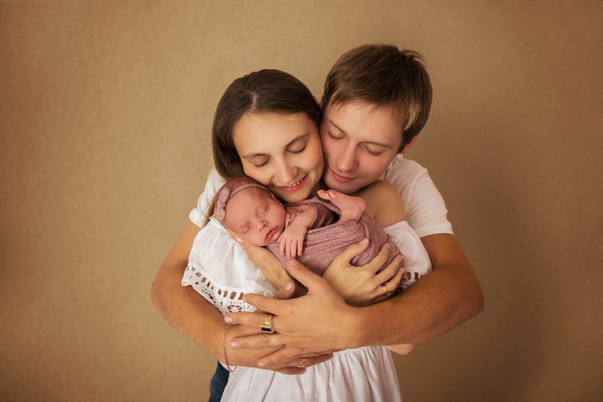 Фотосессия новорожденного. Фотограф новорожденных в Симферополе Елена Позднякова