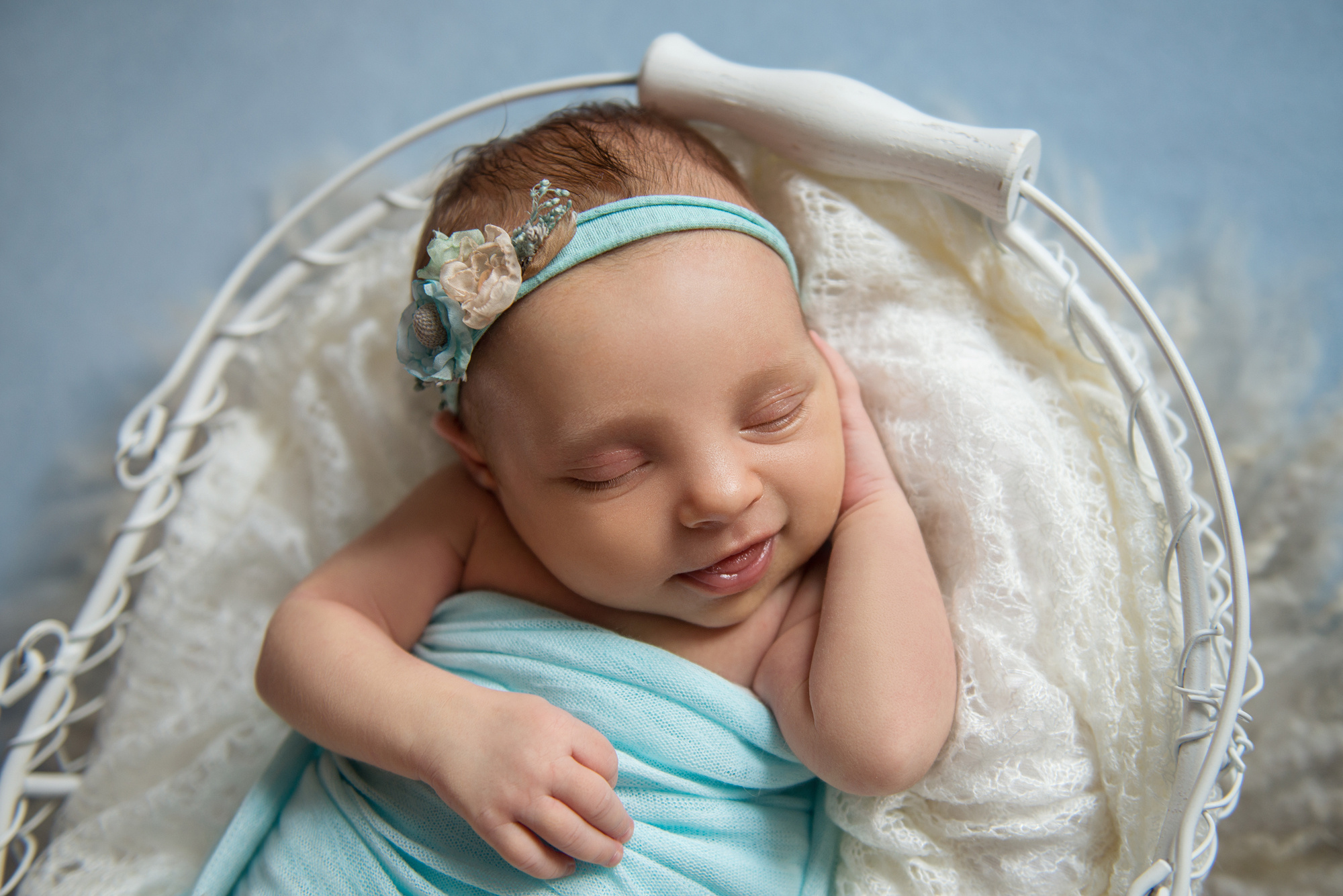 Фотосессия новорожденного. Фотограф новорожденных в Симферополе Елена Позднякова