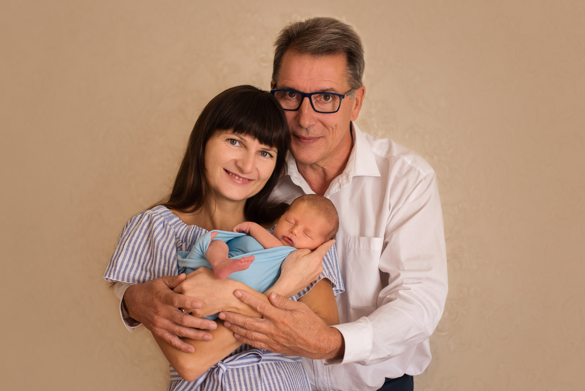 Фотосессия новорожденного. Фотограф новорожденных в Симферополе Елена Позднякова