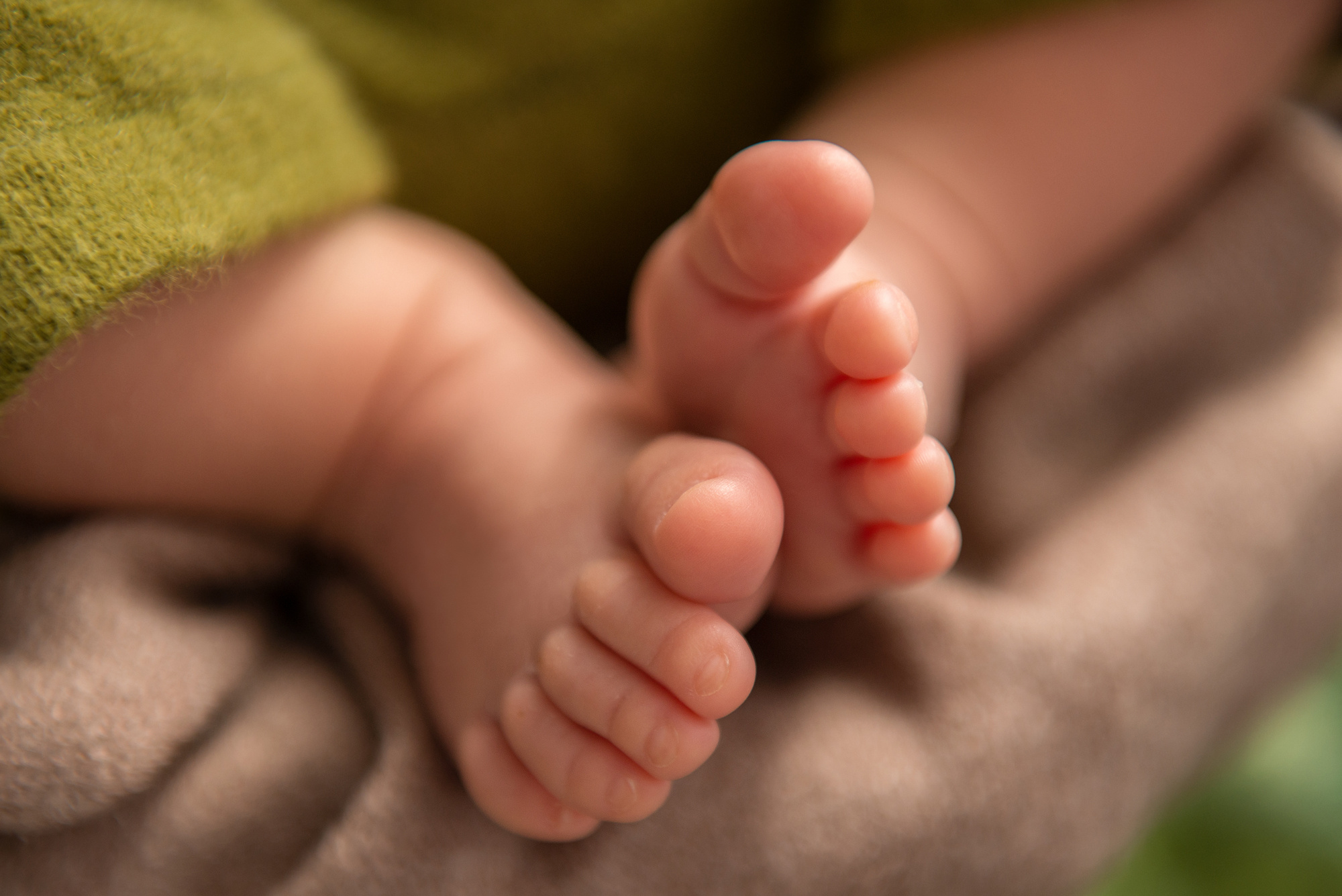 Фотосессия новорожденного. Фотограф новорожденных в Симферополе Елена Позднякова