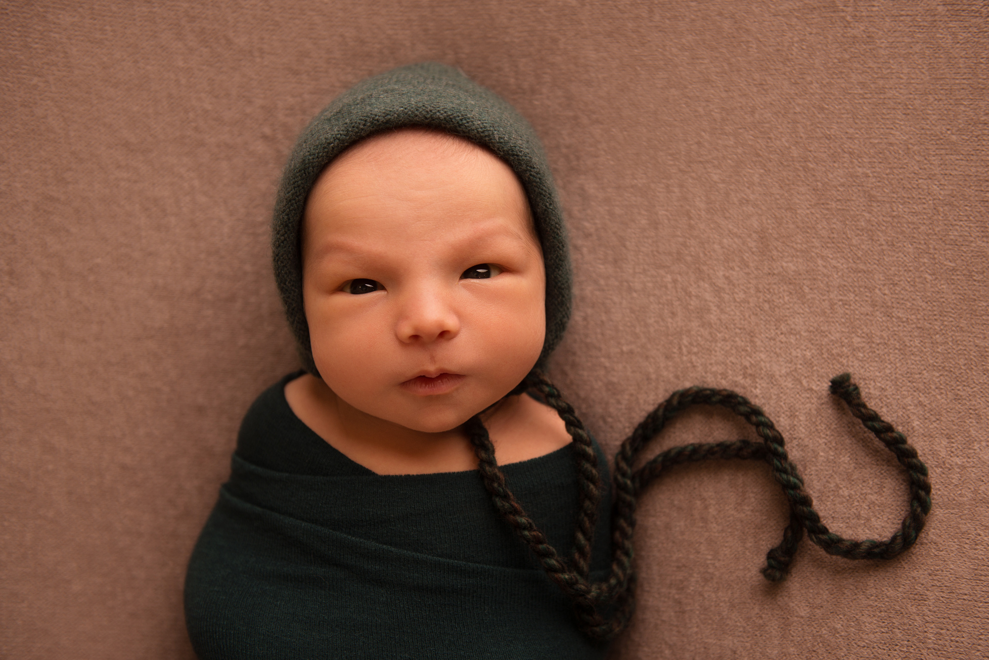 Фотосессия новорожденного. Фотограф новорожденных в Симферополе Елена Позднякова