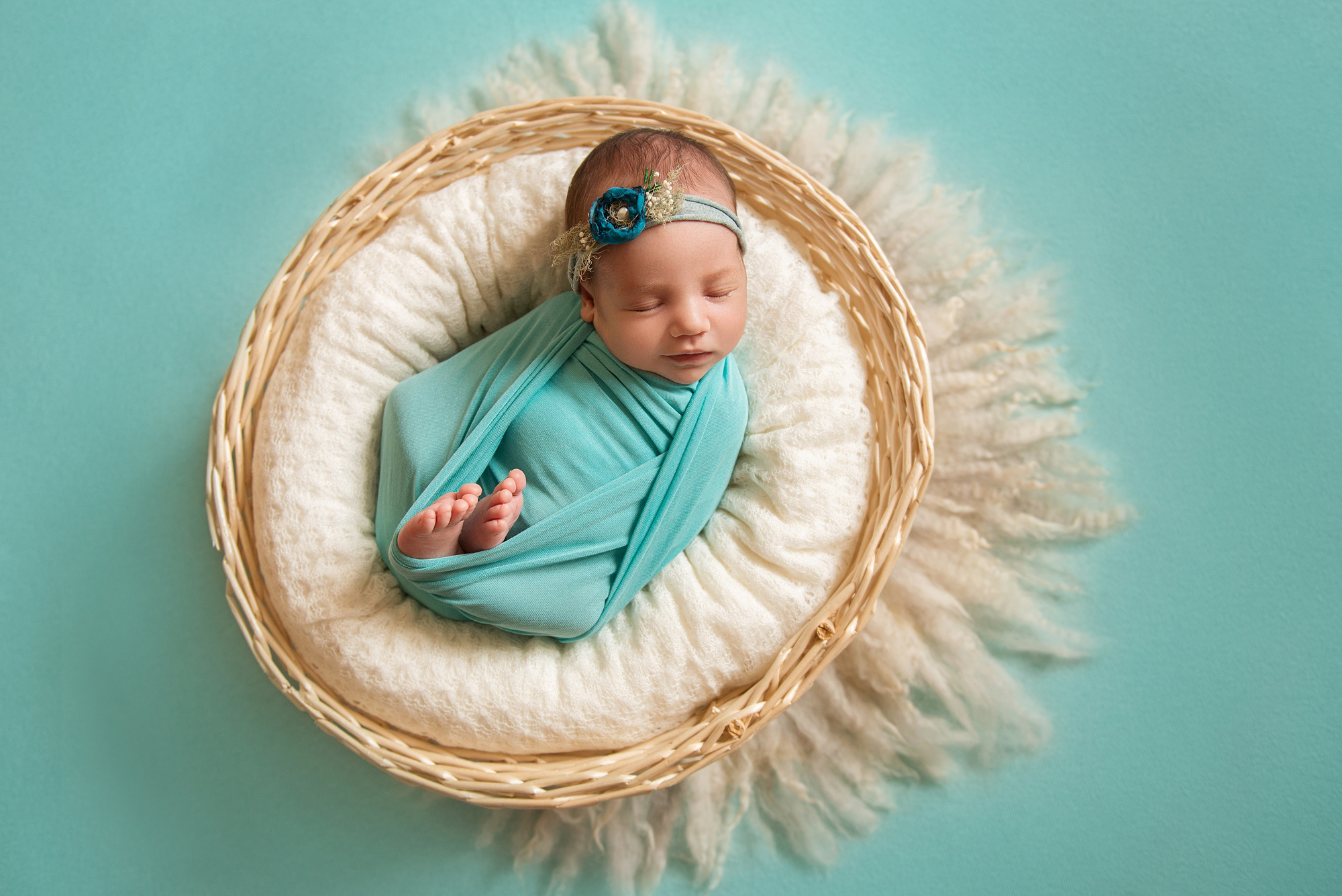 Фотосессия новорожденного. Фотограф новорожденных в Симферополе Елена Позднякова