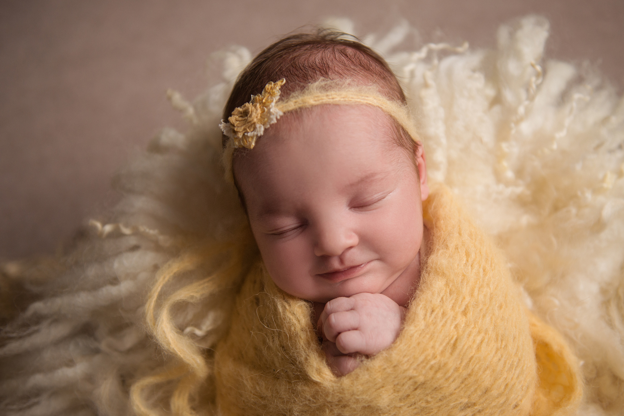 Фотосессия новорожденного. Фотограф новорожденных в Симферополе Елена Позднякова