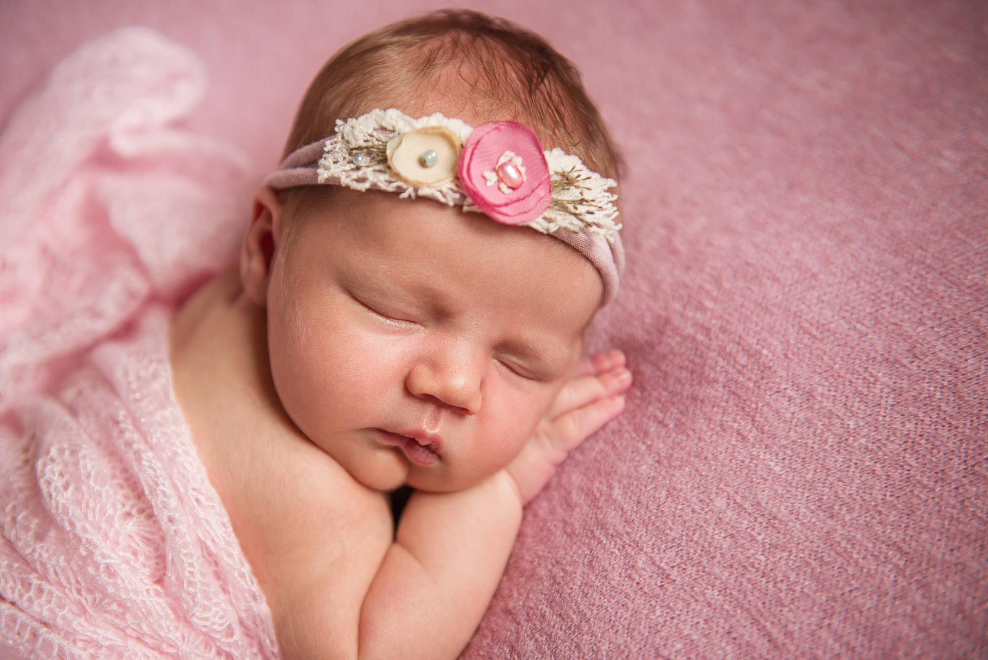 Фотосессия новорожденного. Фотограф новорожденных в Симферополе Елена Позднякова