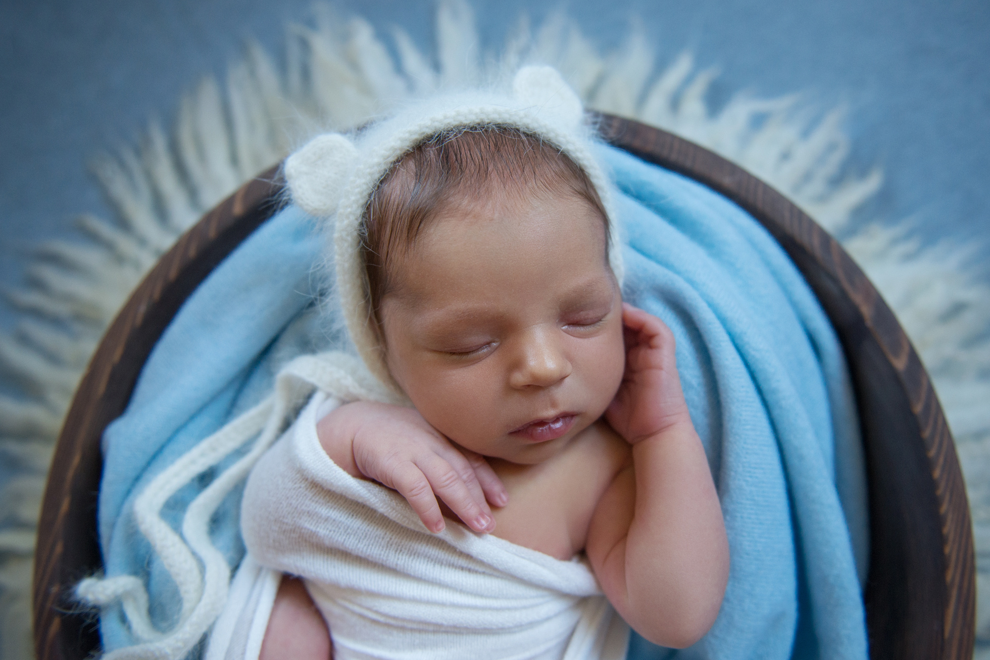 Фотосессия новорожденного. Фотограф новорожденных в Симферополе Елена Позднякова