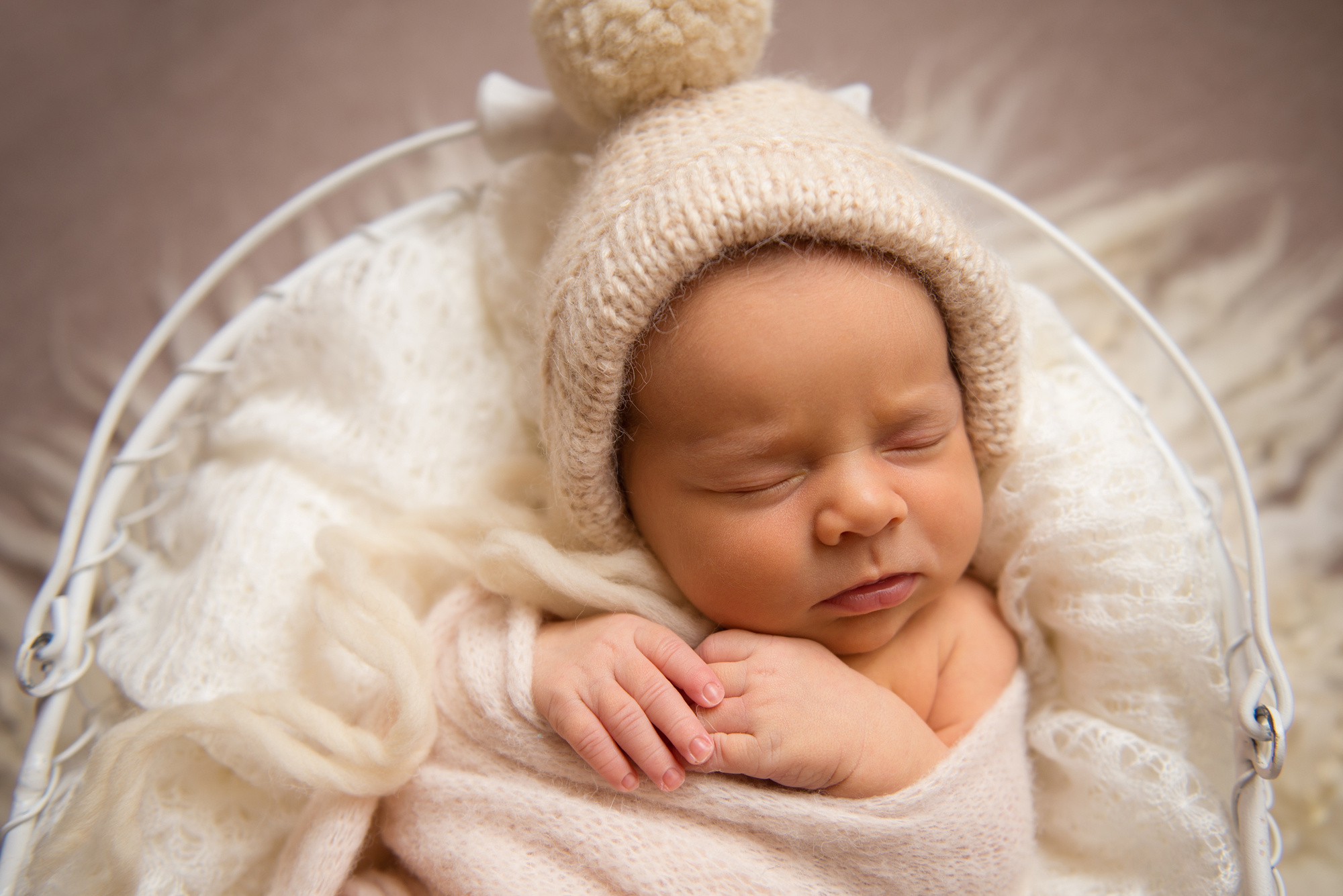 Фотосессия новорожденного. Фотограф новорожденных в Симферополе Елена Позднякова