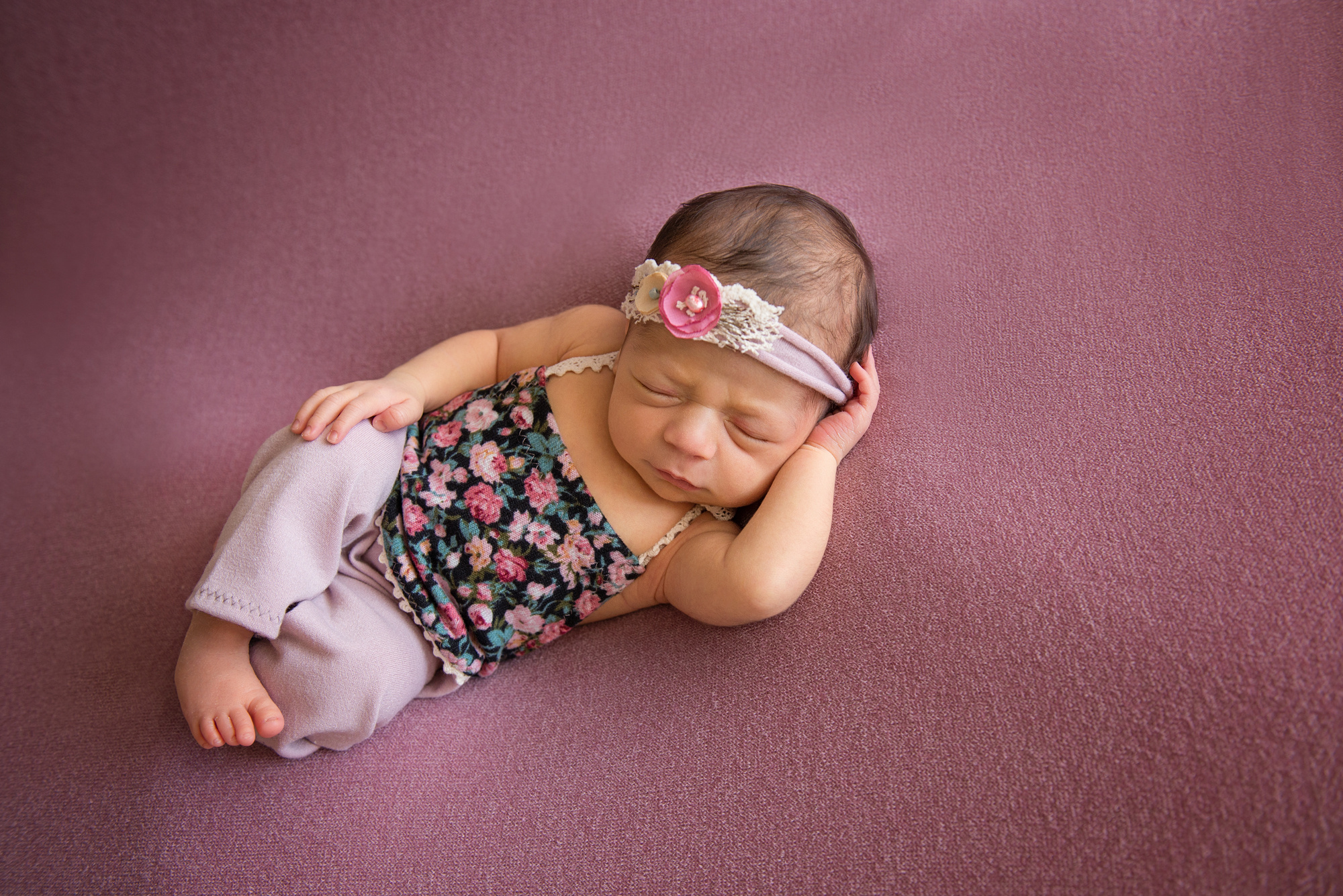 Фотосессия новорожденного. Фотограф новорожденных в Симферополе Елена Позднякова