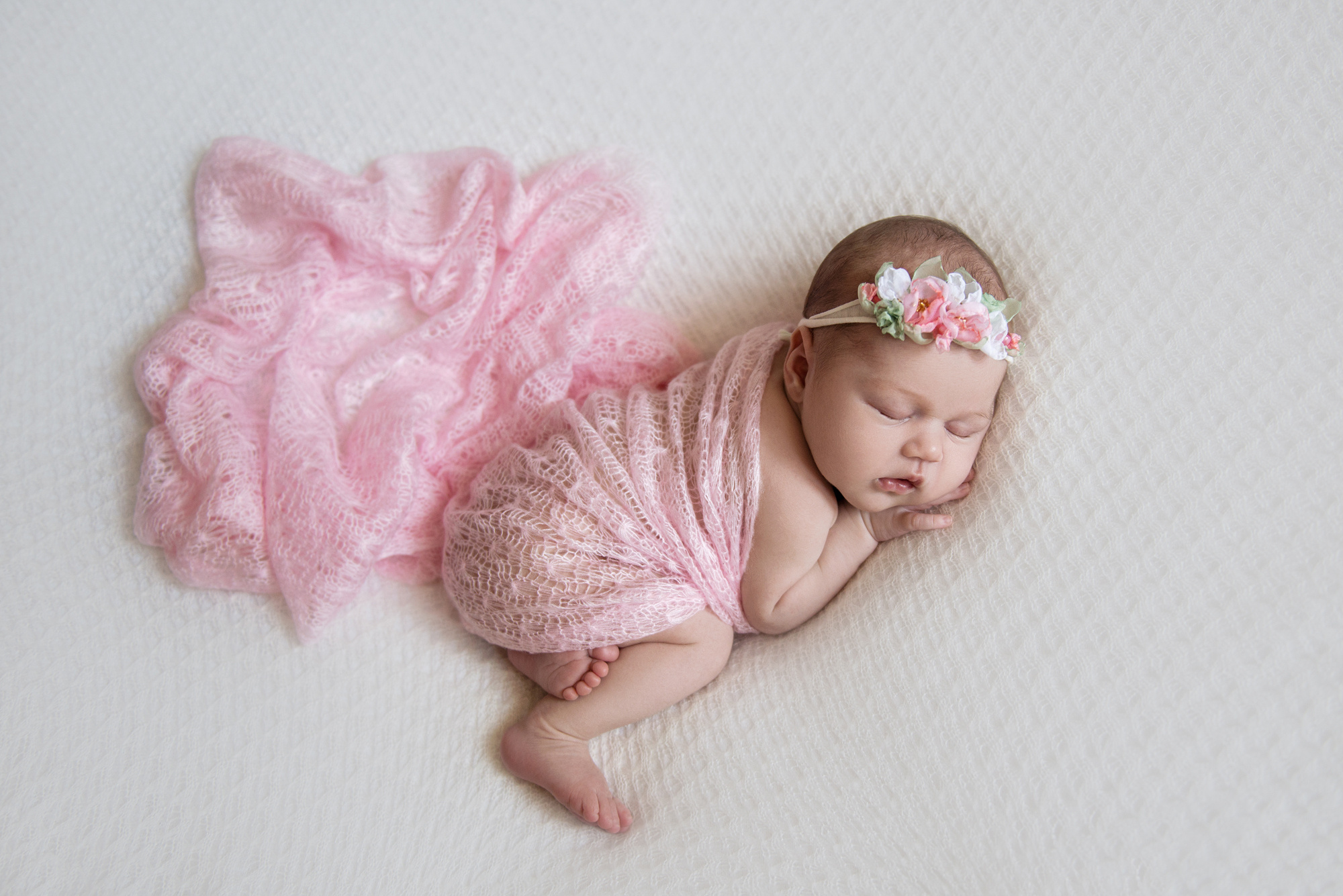 Фотосессия новорожденного. Фотограф новорожденных в Симферополе Елена Позднякова