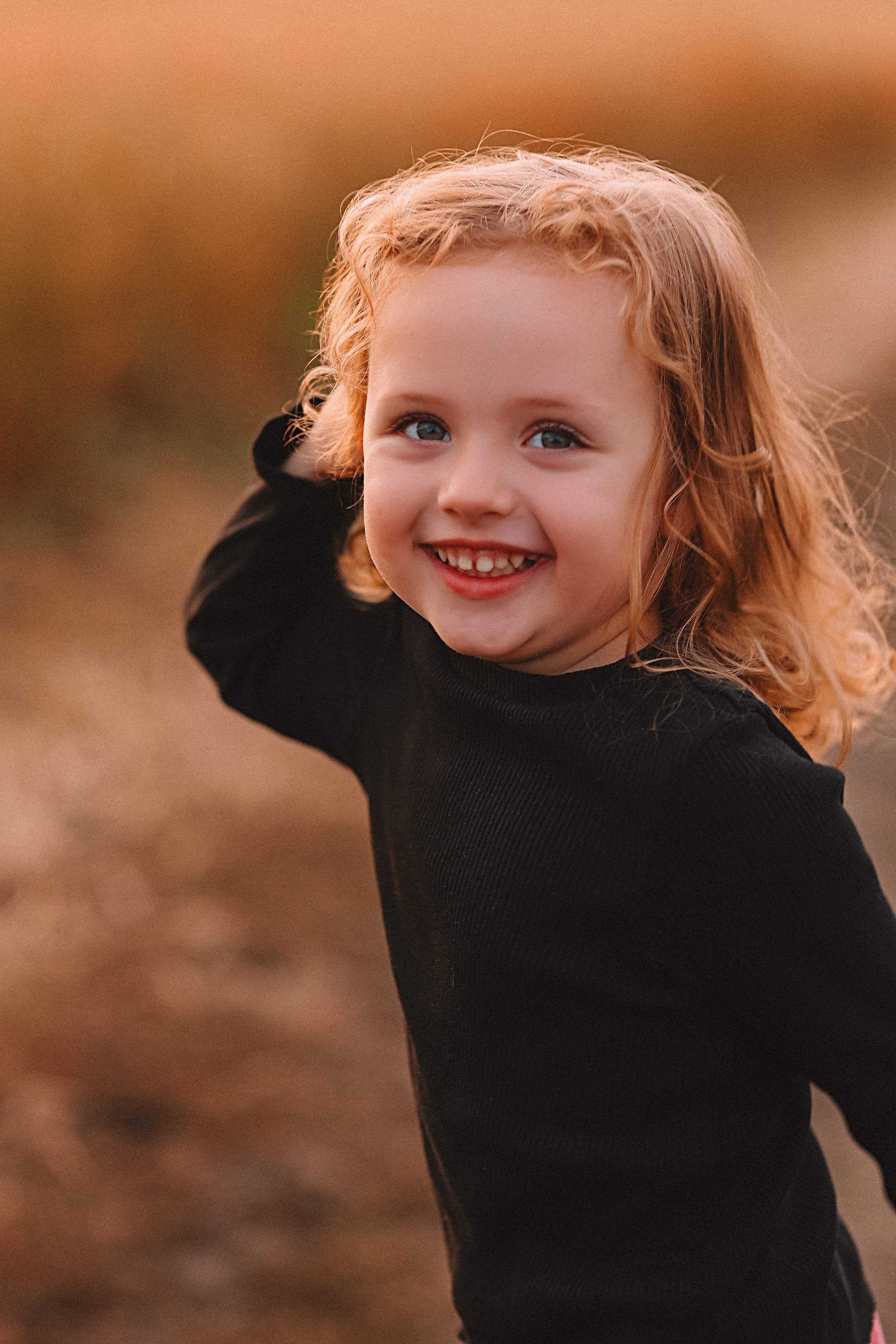 Поле. Семейный фотограф Тюмень, фотограф на роды Салмина Мария