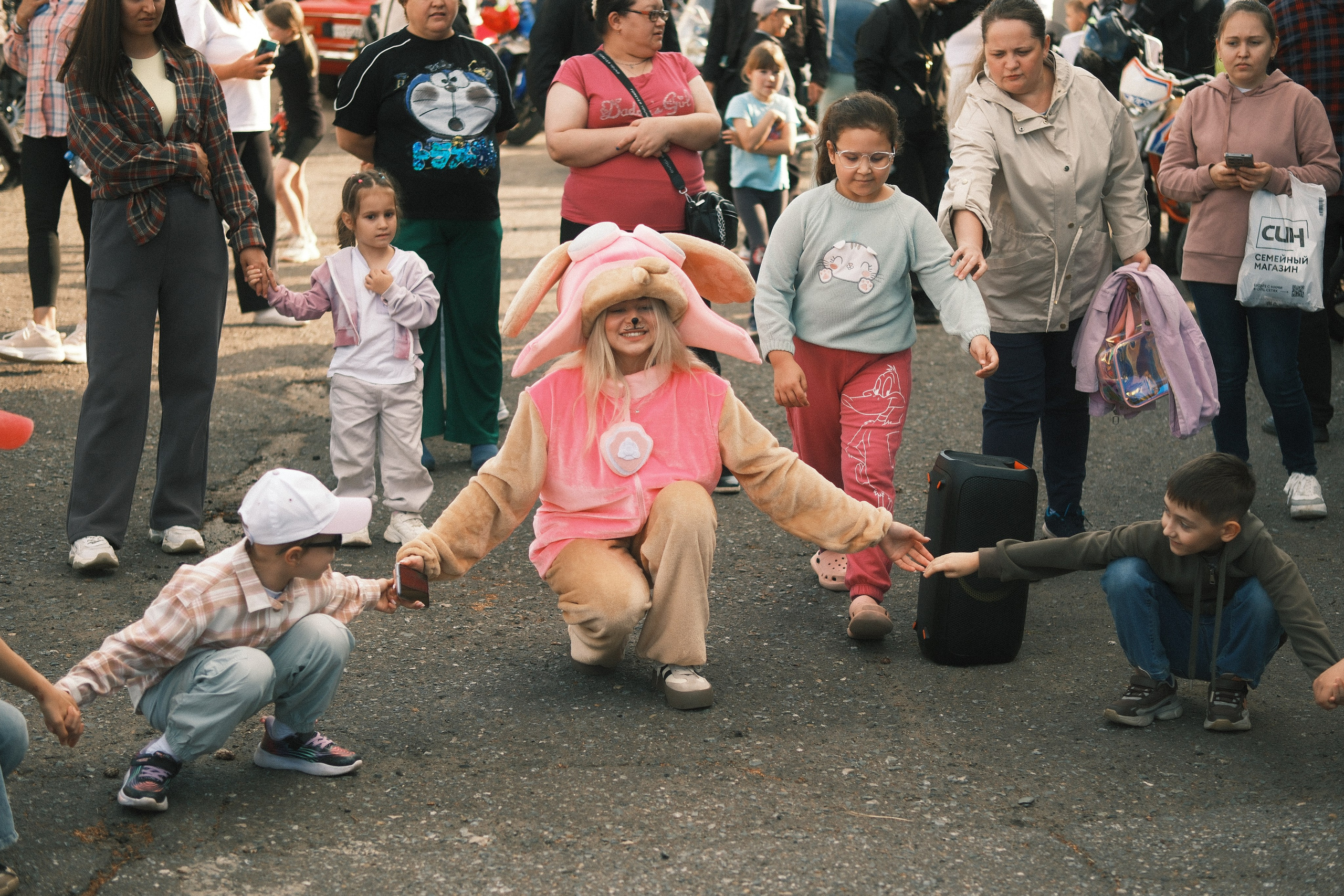 Выставка ретро автомобилей Нижнекамск ЦКИ База. Свадебный Фотограф в Нижнекамск Татарстан Максим Липин