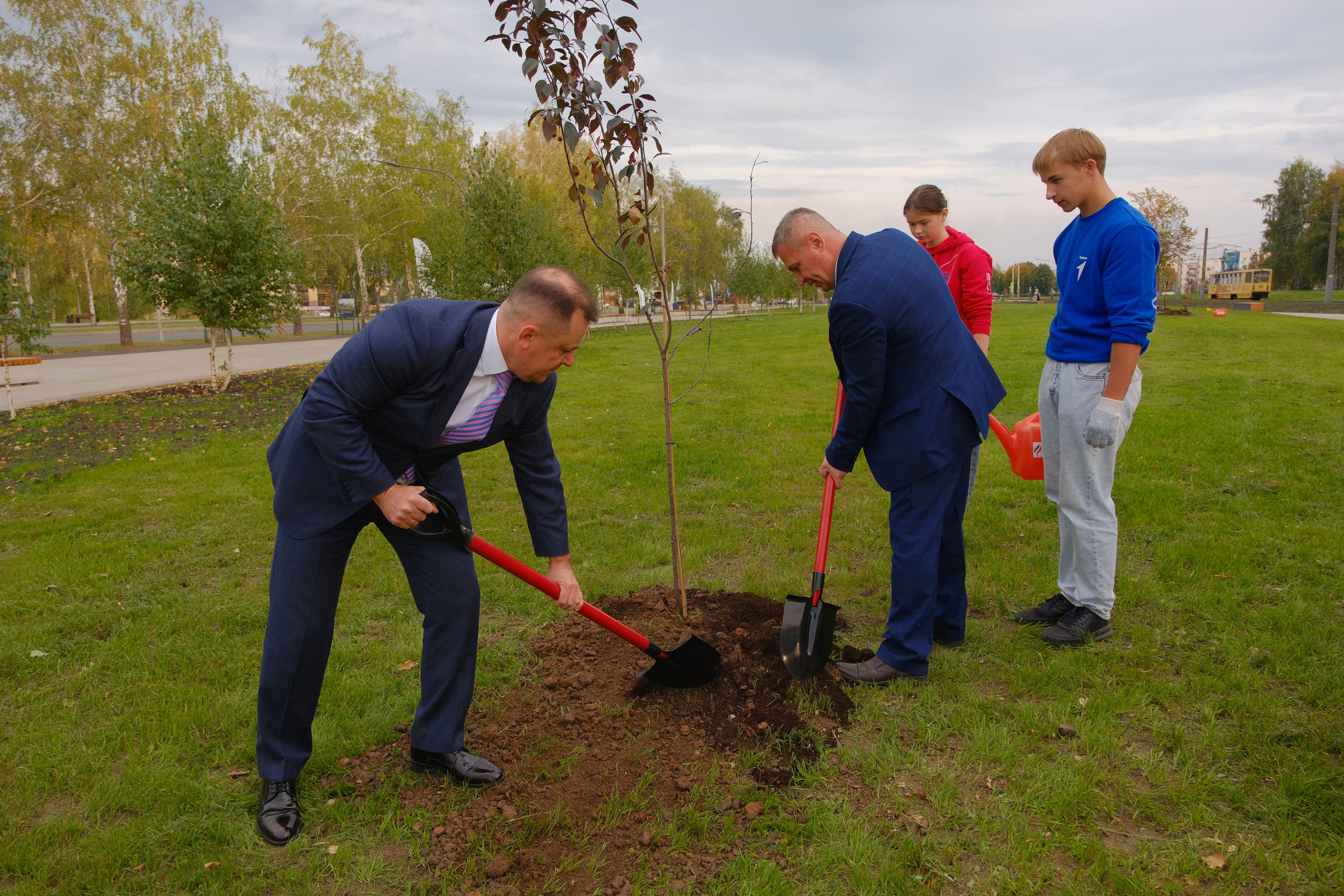 Открытие парка 75 летия Татнефти г. Нижнекамск. Свадебный Фотограф в Нижнекамск Татарстан Максим Липин