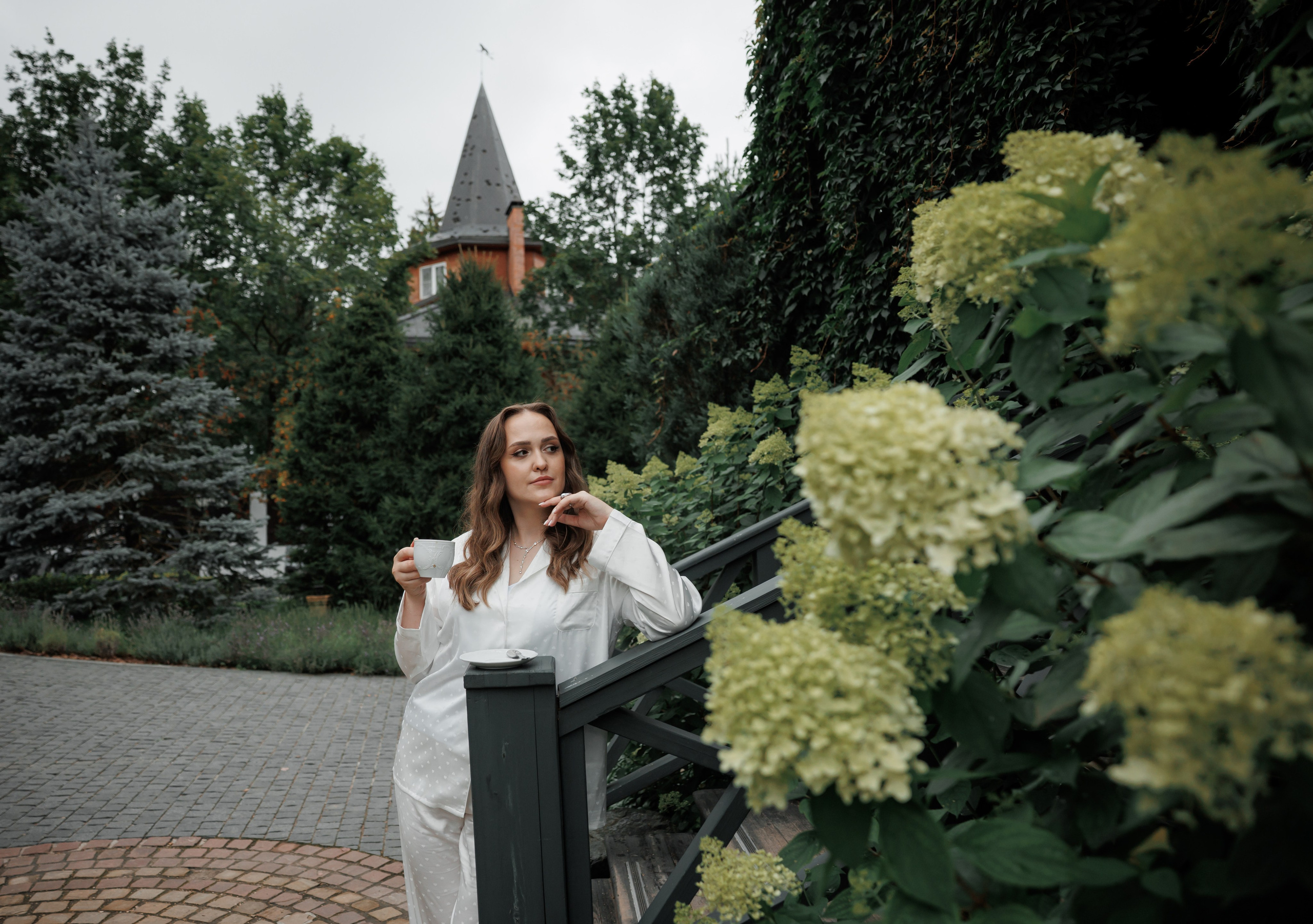 Свадебная фотосессия в отеле Сенешаль. Свадебный и репортажный фотограф (Москва, Королев и другие)