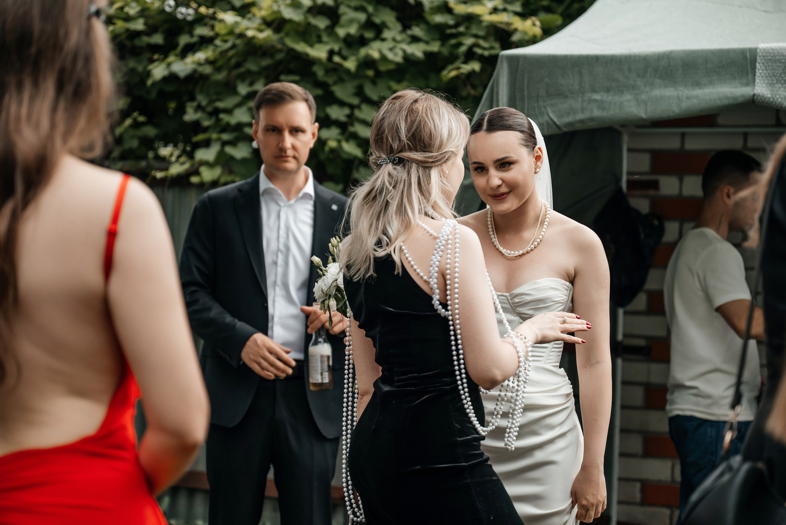 «Свадьба Даши и Артема». Школьный фотограф в Валуйках. Фотосессии для выпускников и изготовление выпускных альбомов в городе Валуйки и в Белгородской области