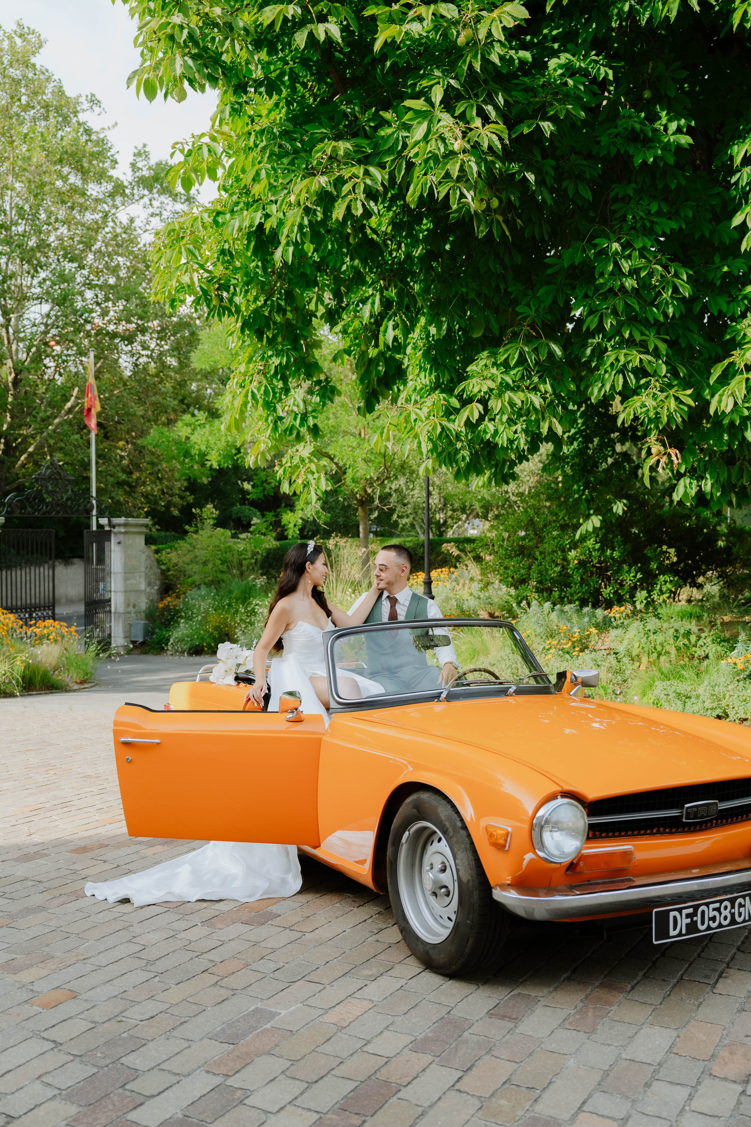 Wedding Photographer Switzerland Geneva Europe. Professional Wedding Photographer Geneva & Romande Switzerland | Tanya Creator