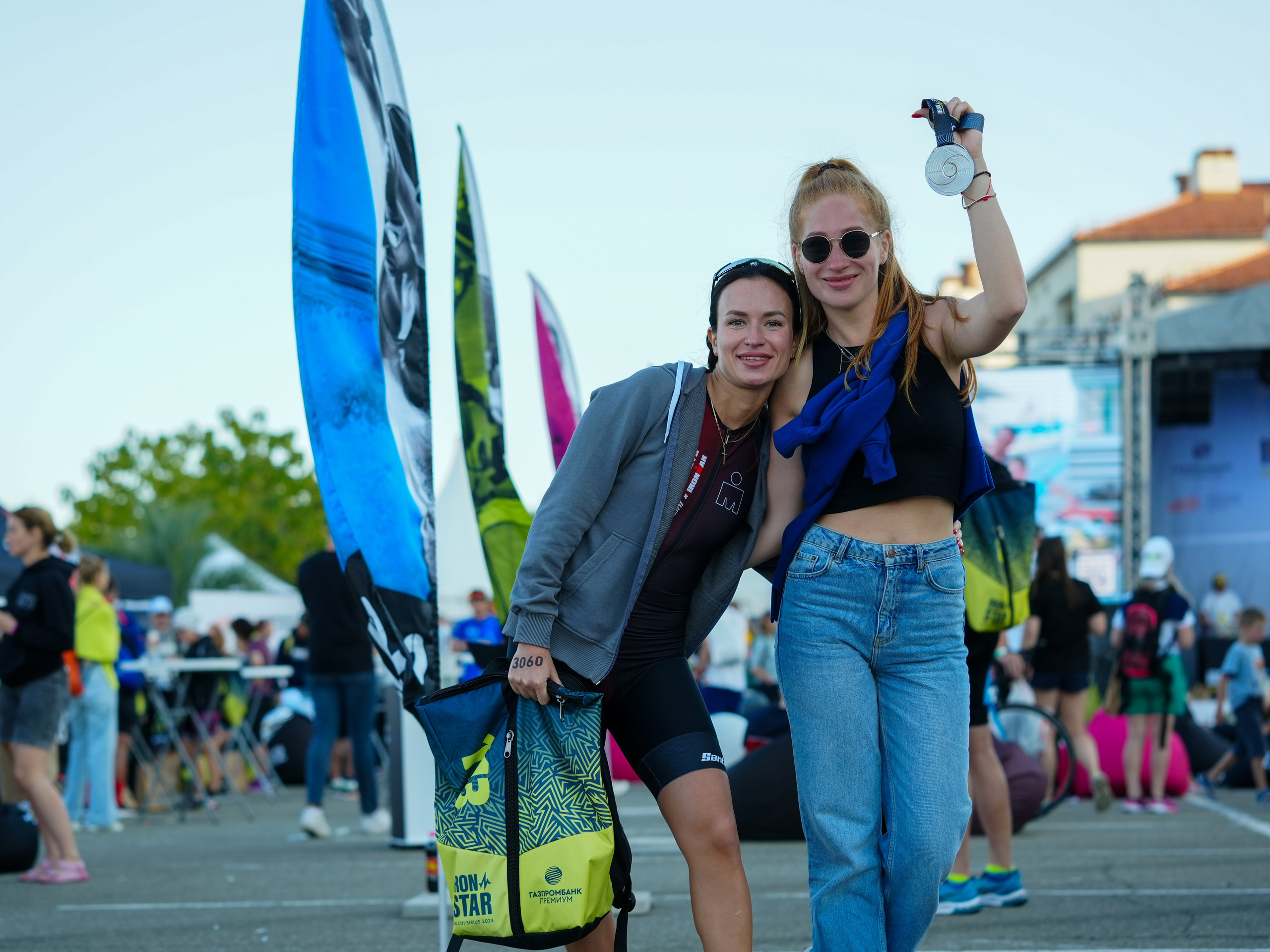 Фотоотчет партнерской интеграции для компании TELE2 на фестивале Ironstar. Репортажный фотограф в Красной Поляне и Сочи Павлюченко Екатерина